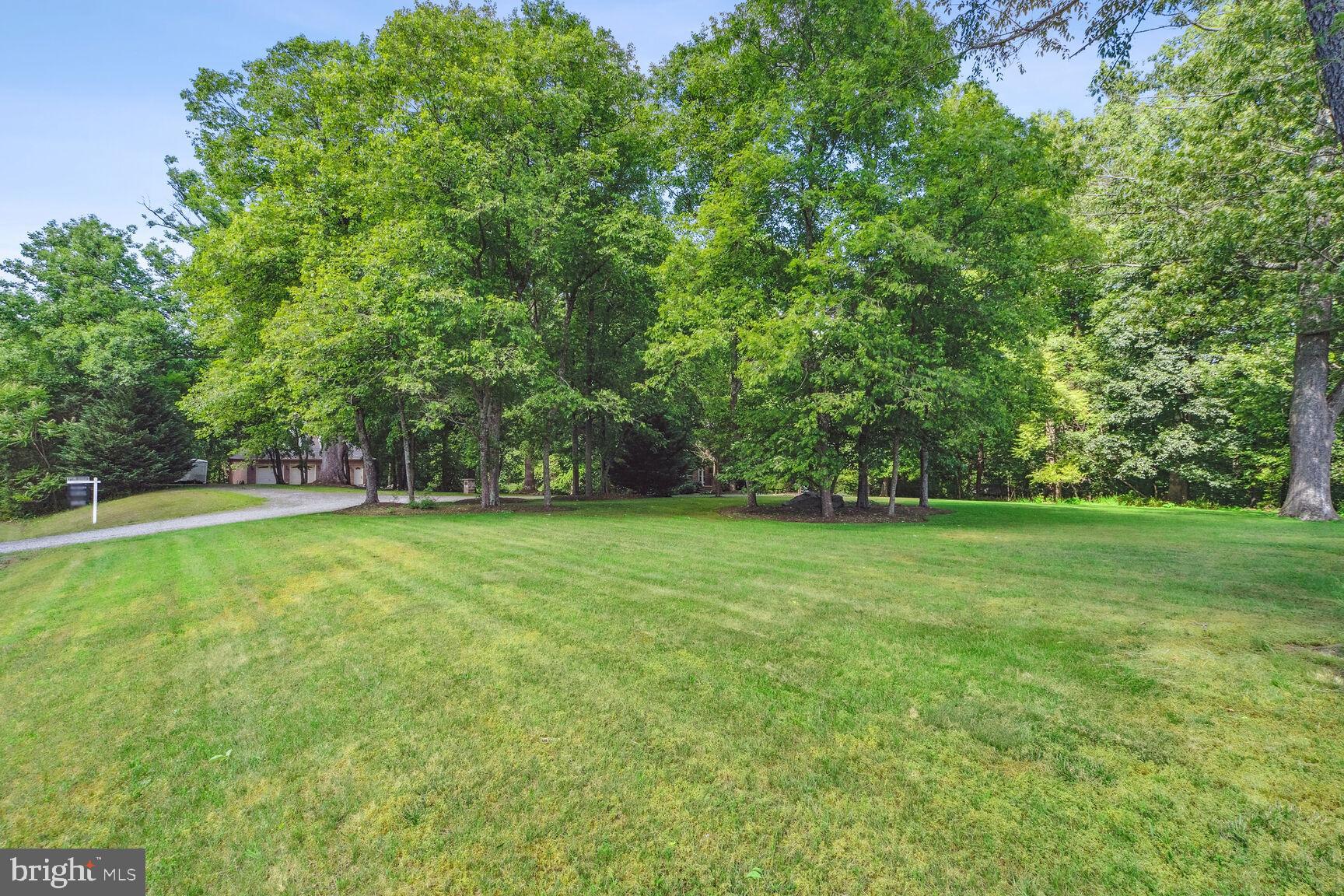 4237 Lawnvale Dr