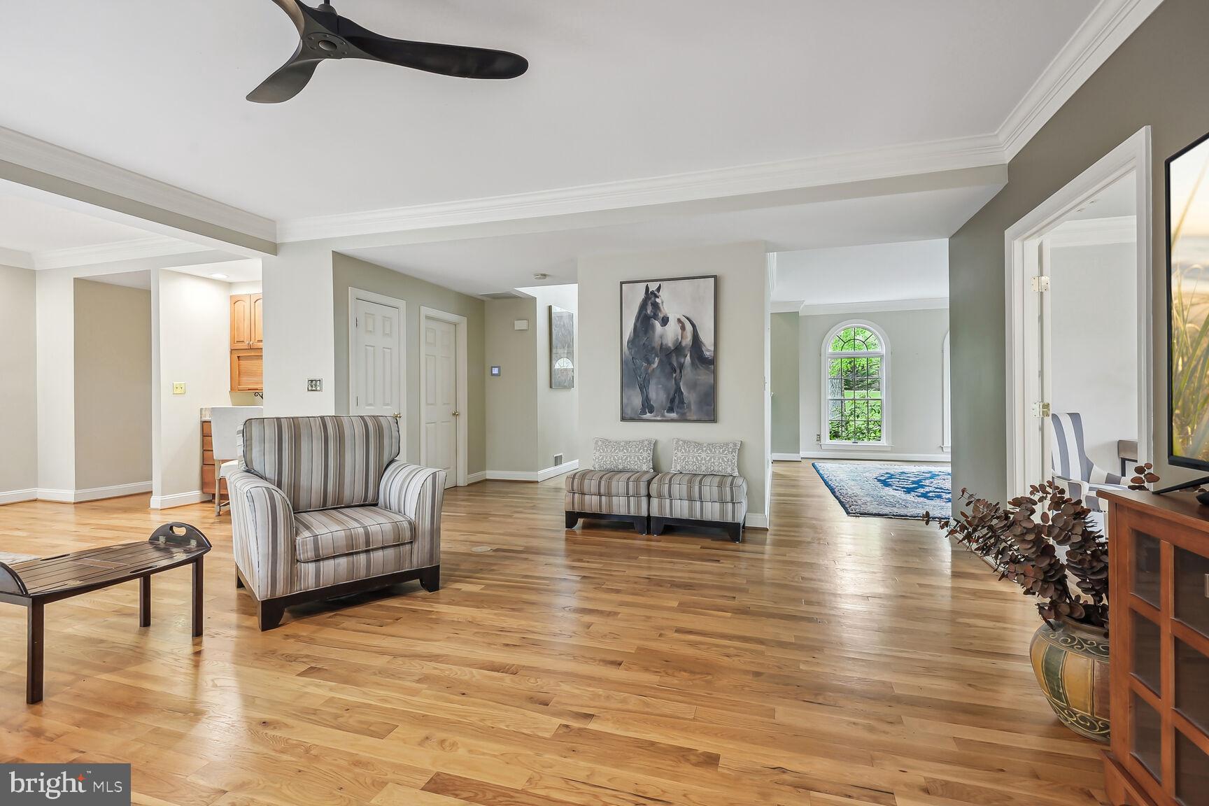 4237 Lawnvale Dr