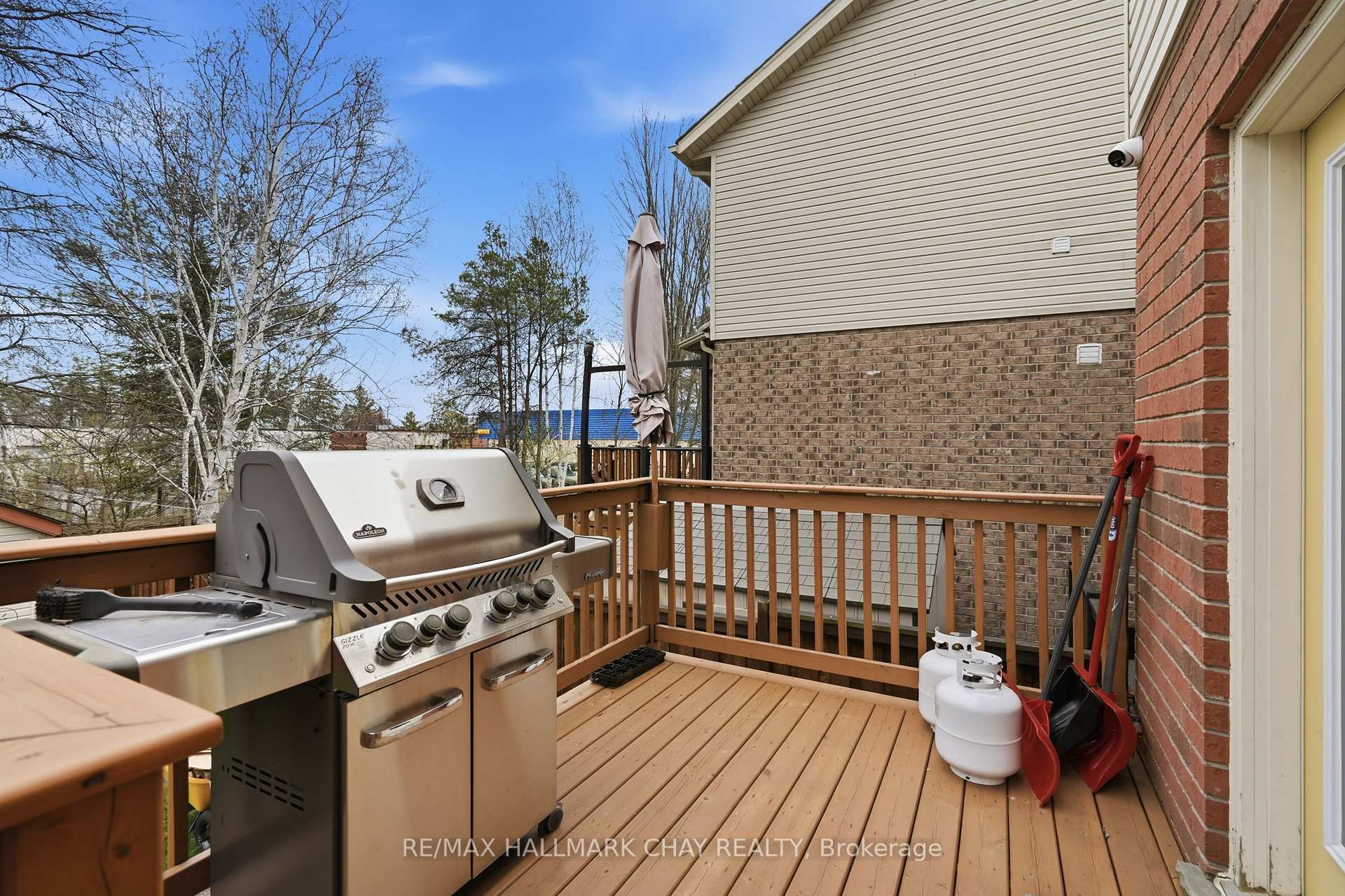 17 Armeda Clow Crescent