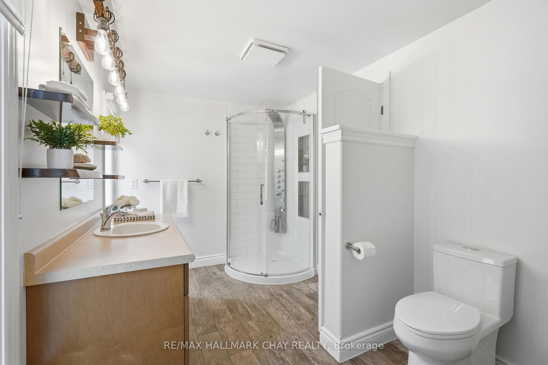 17 Armeda Clow Crescent