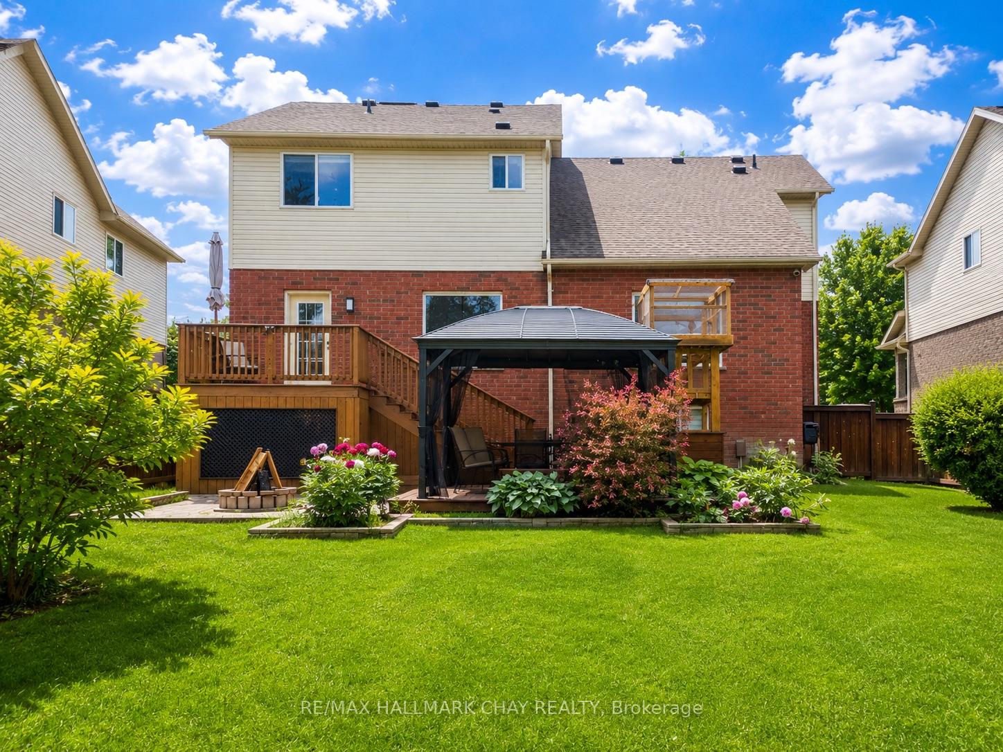 17 Armeda Clow Crescent