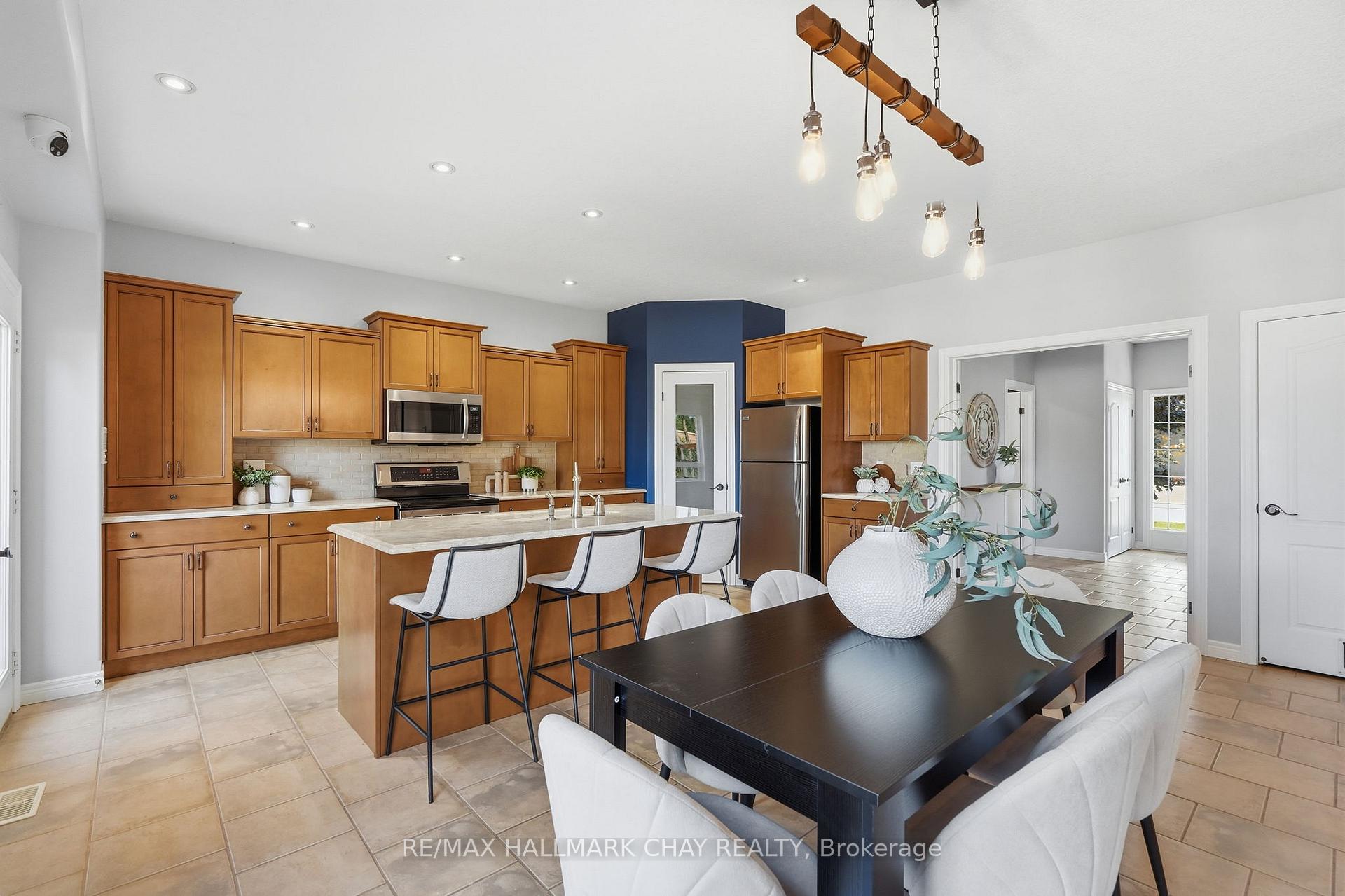 17 Armeda Clow Crescent