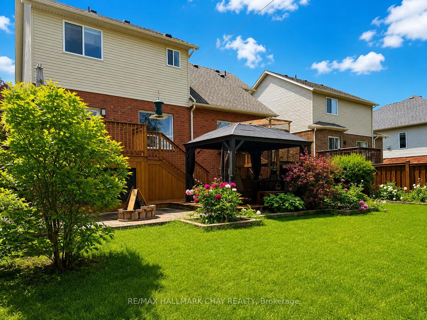 17 Armeda Clow Crescent