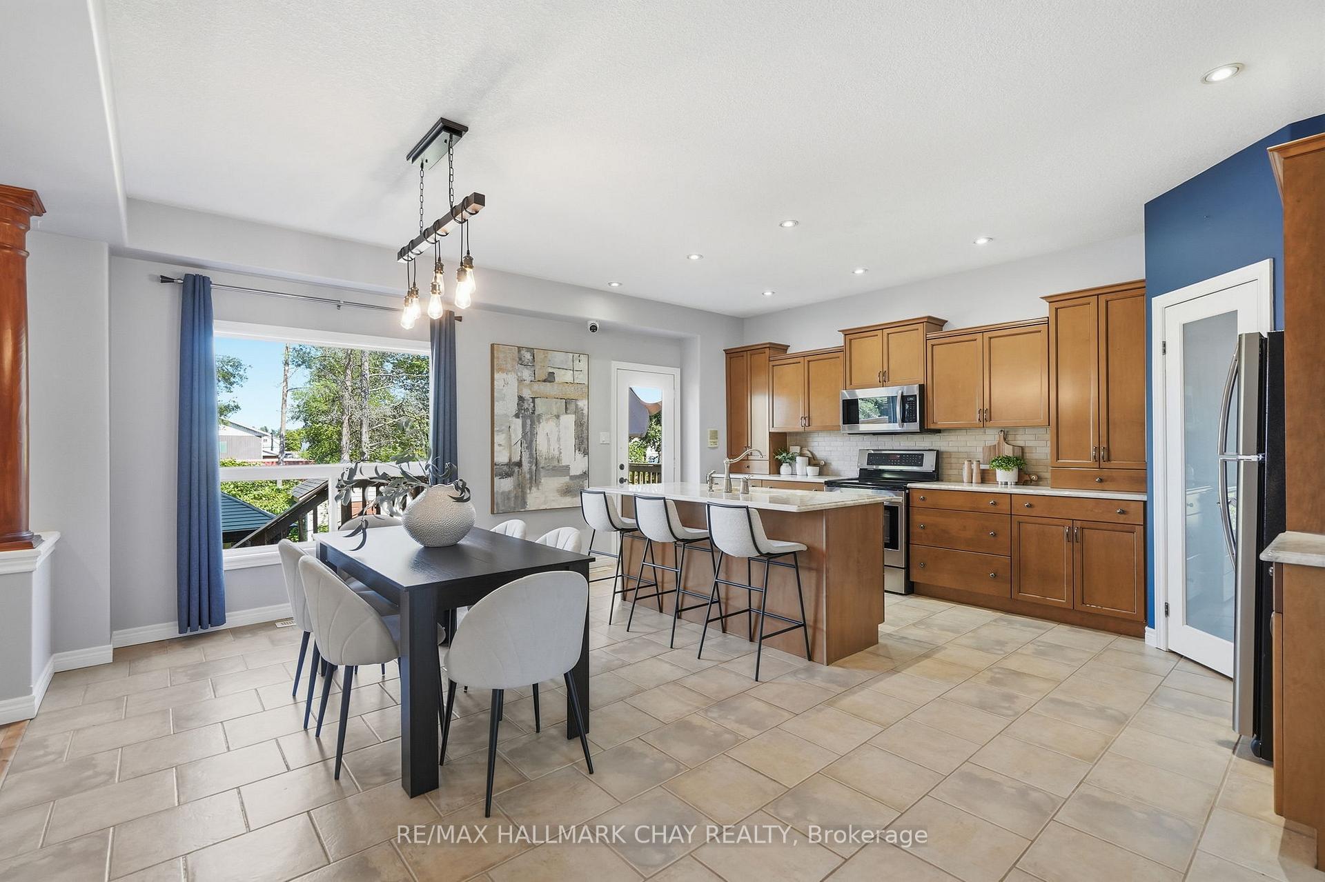 17 Armeda Clow Crescent