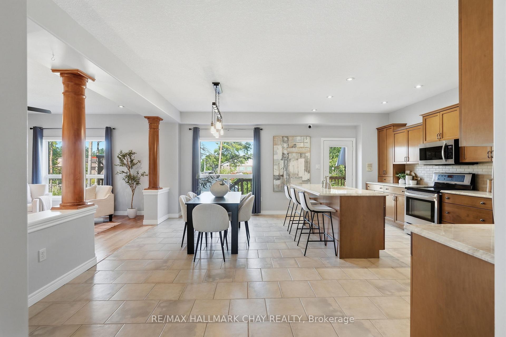 17 Armeda Clow Crescent
