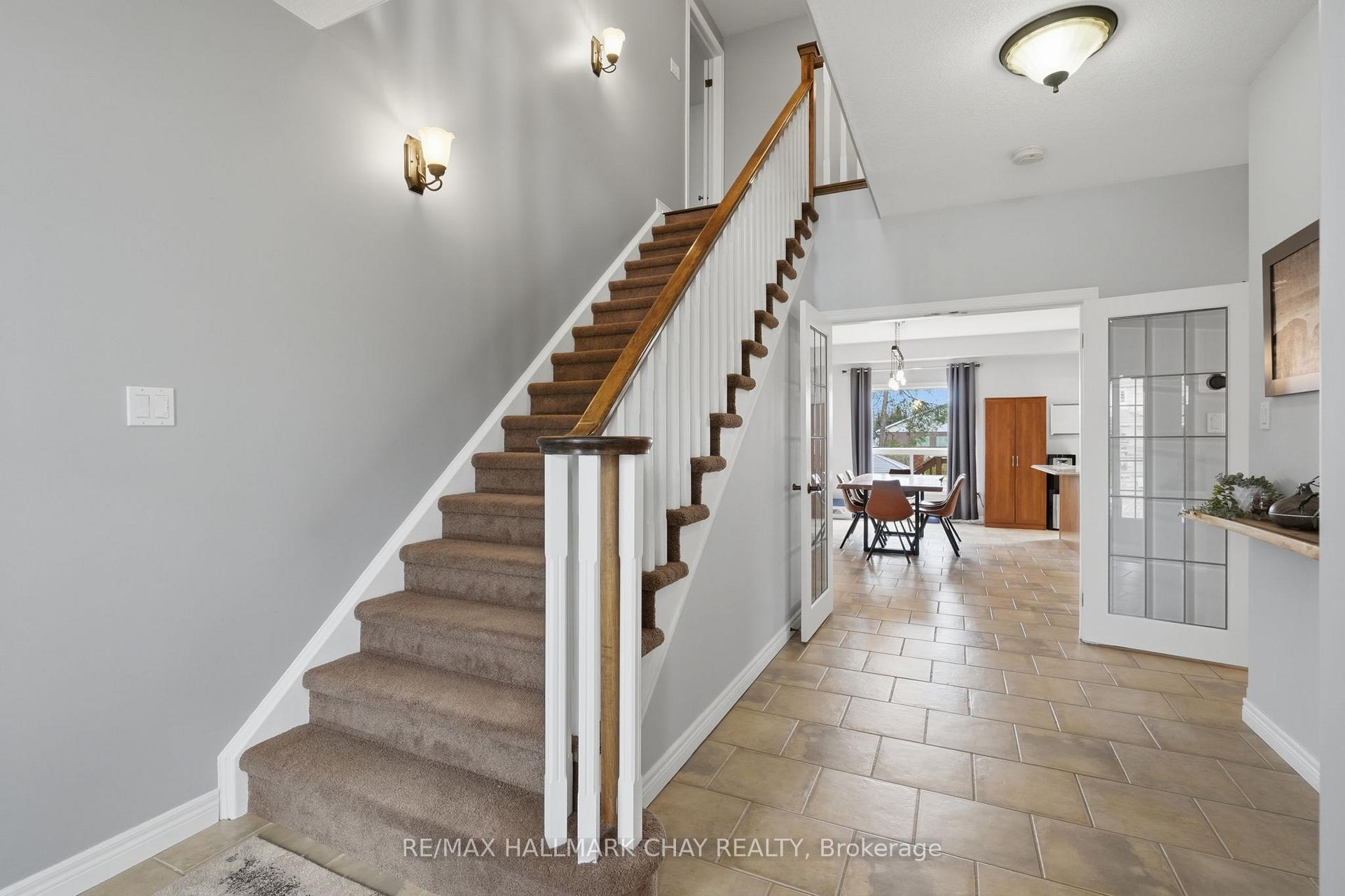 17 Armeda Clow Crescent