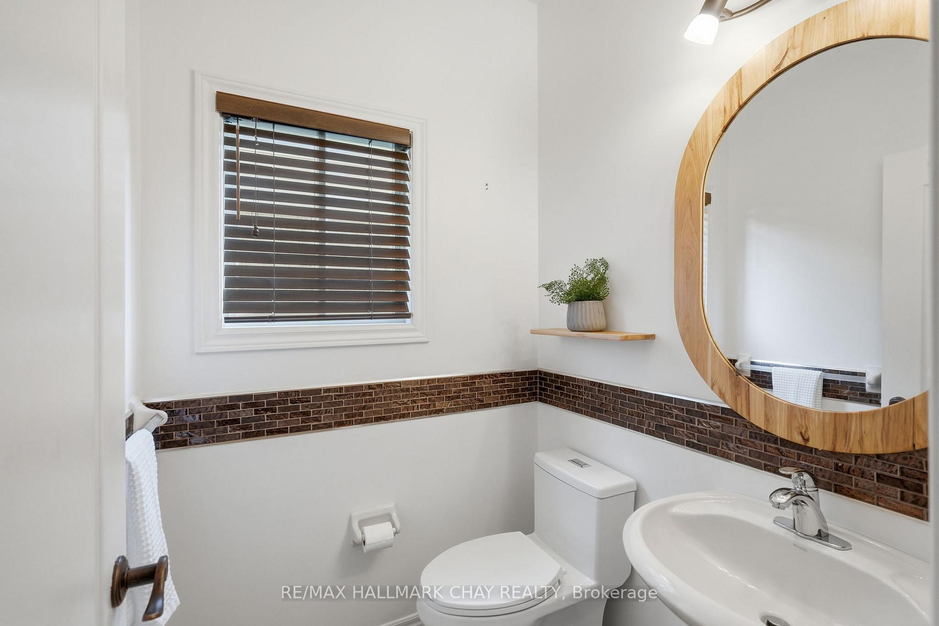 17 Armeda Clow Crescent