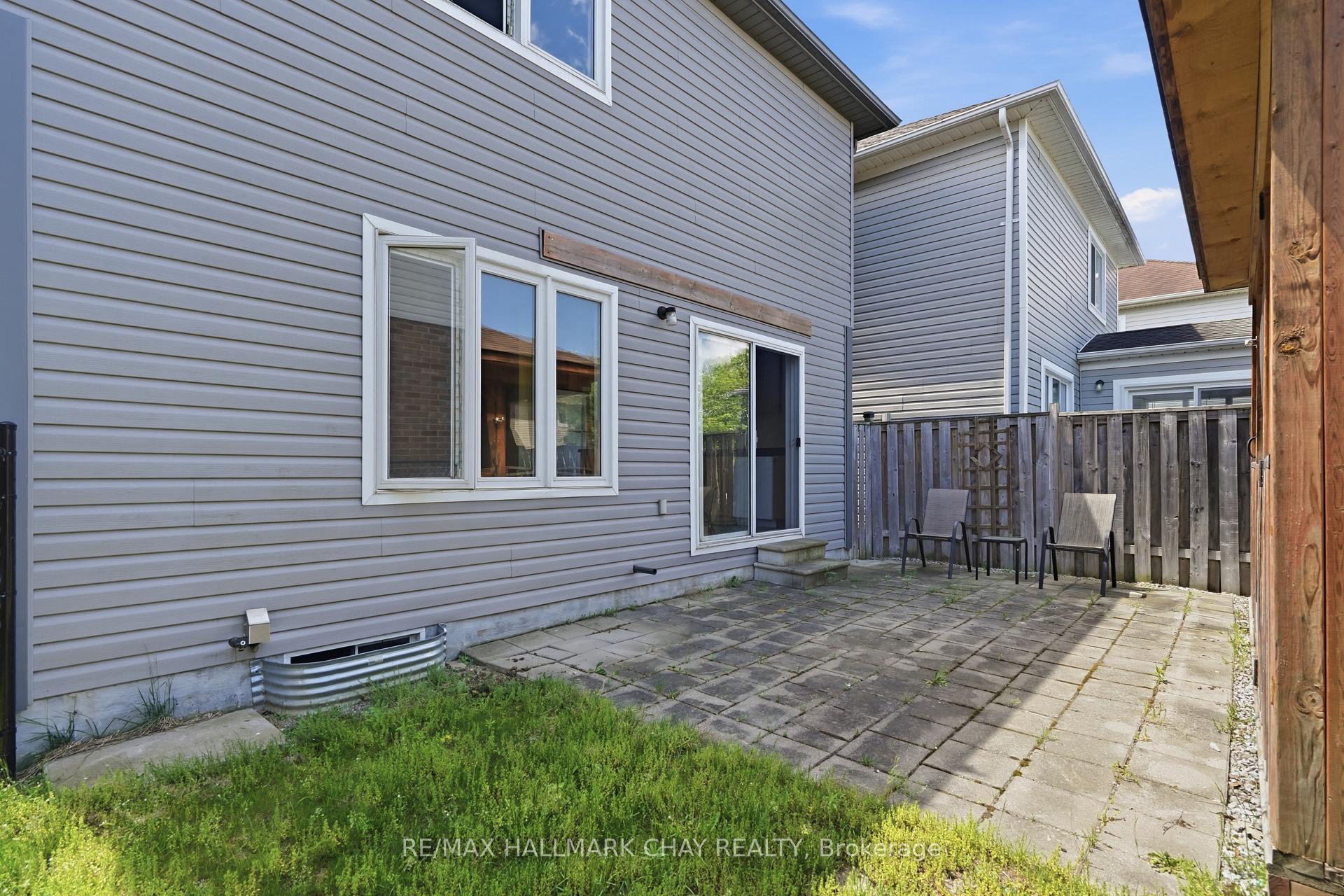 71 Stonemount Crescent