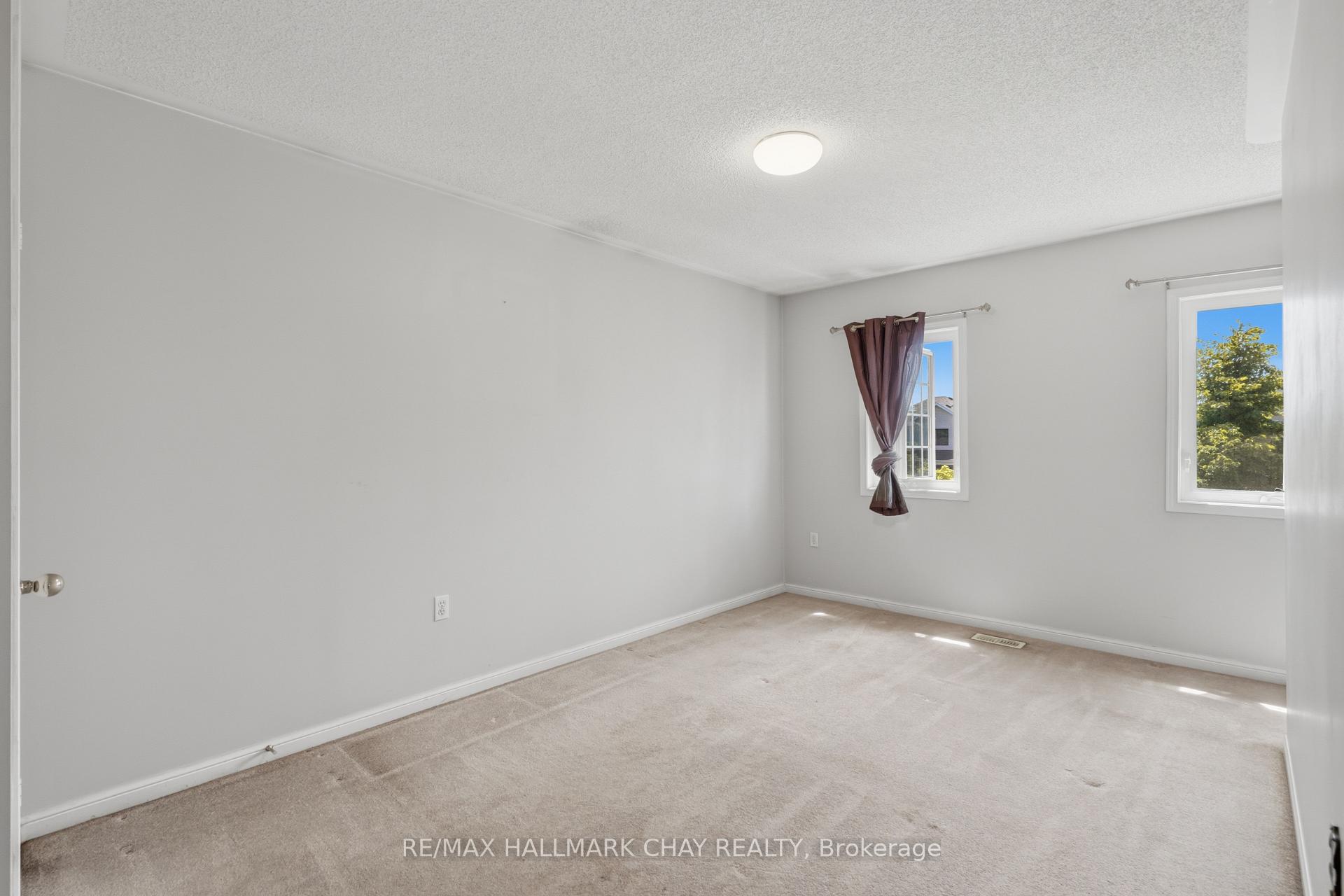 71 Stonemount Crescent