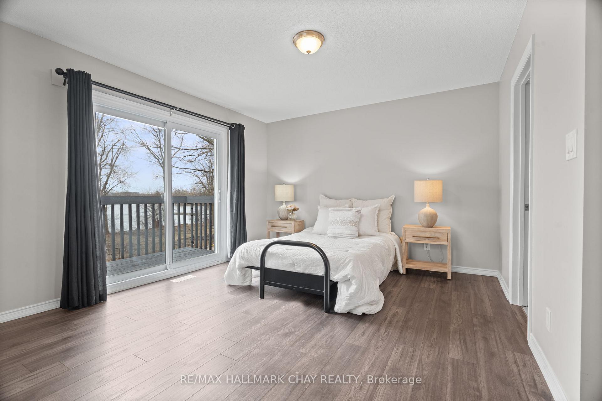 1 Olive Crescent 4