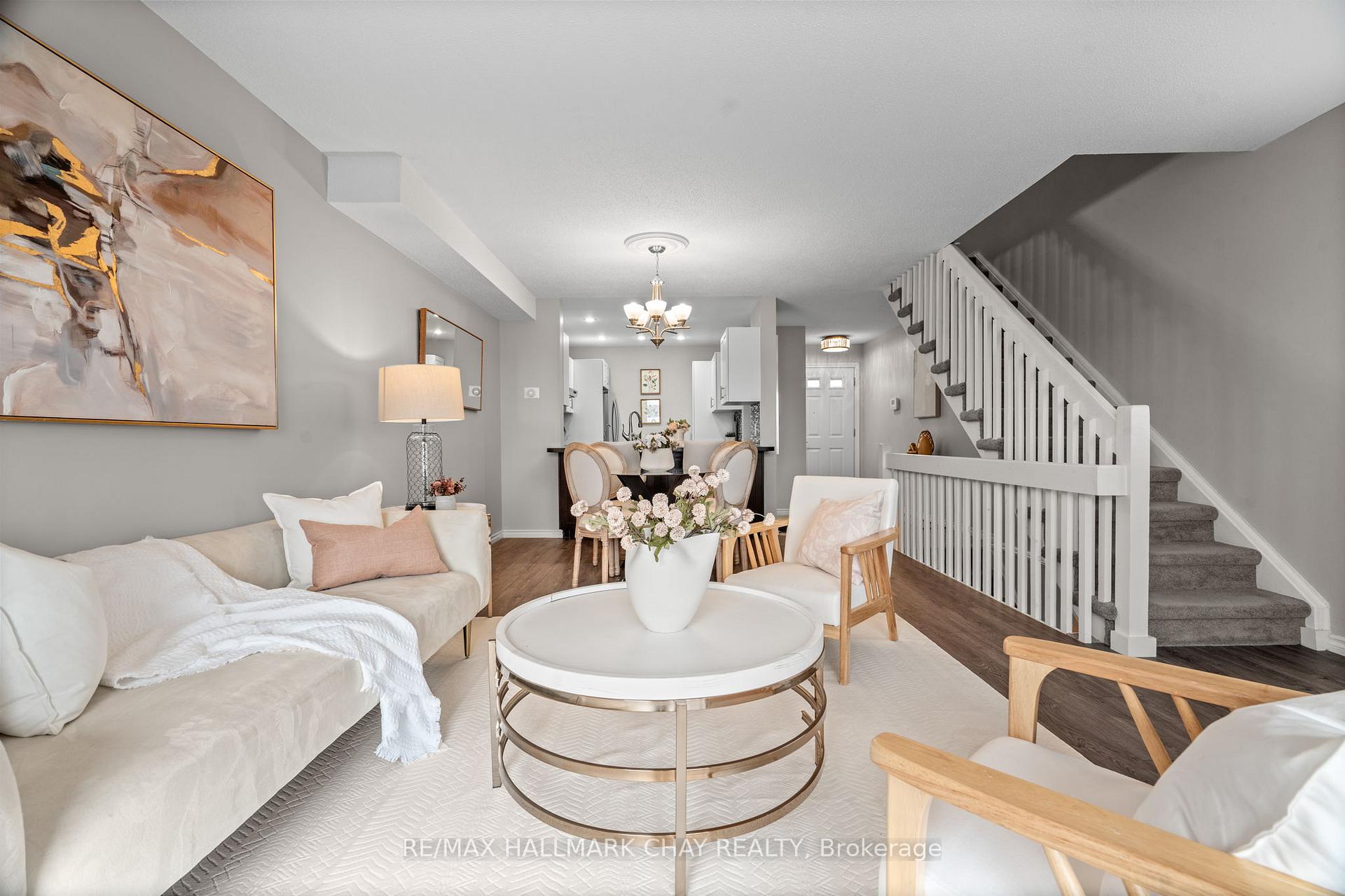 1 Olive Crescent 4