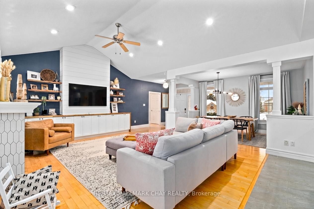 3 Forest Hill Drive