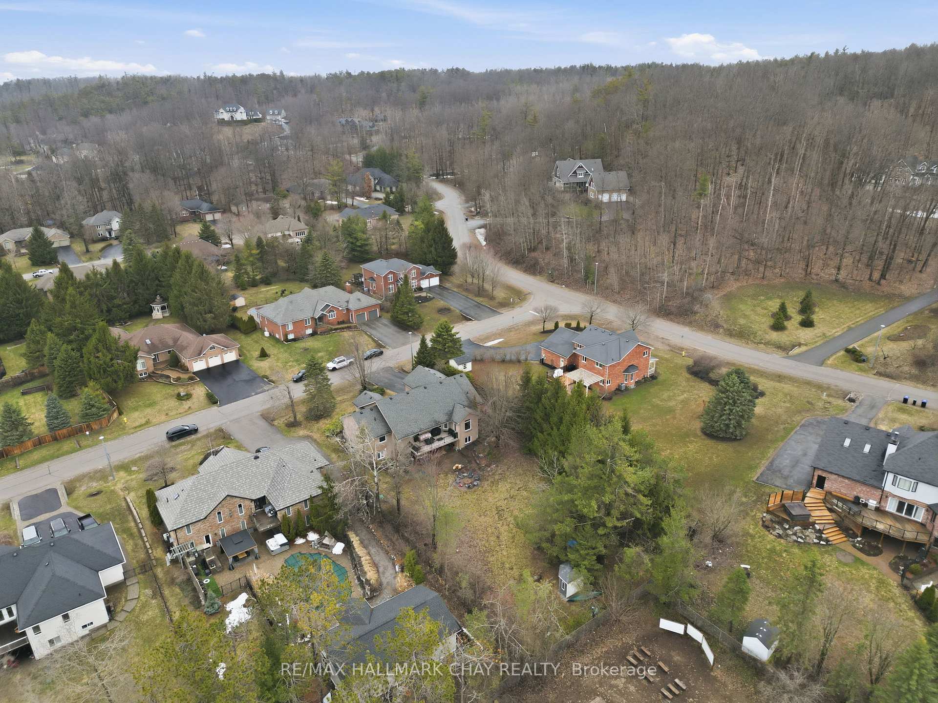 3 Forest Hill Drive