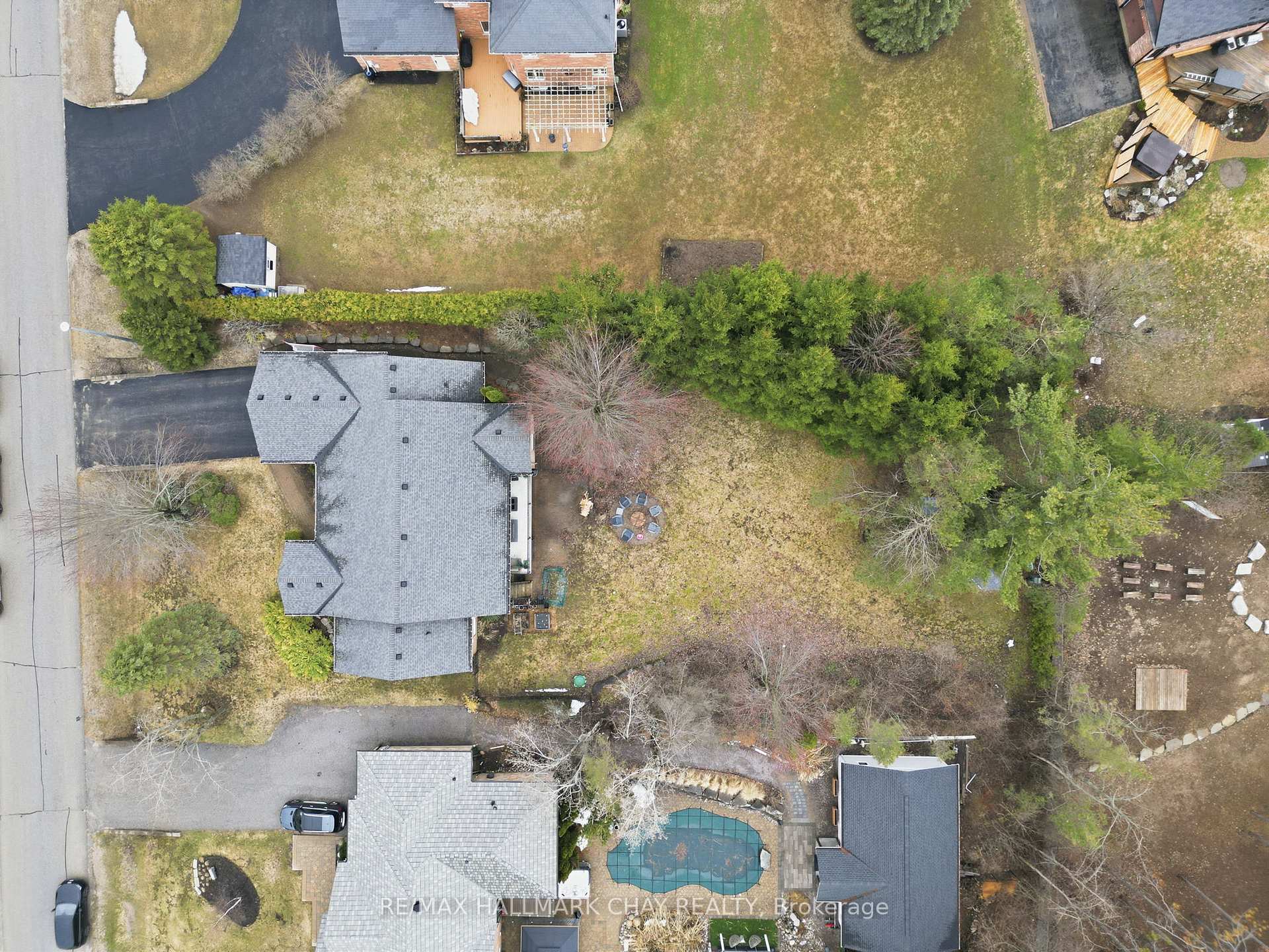 3 Forest Hill Drive
