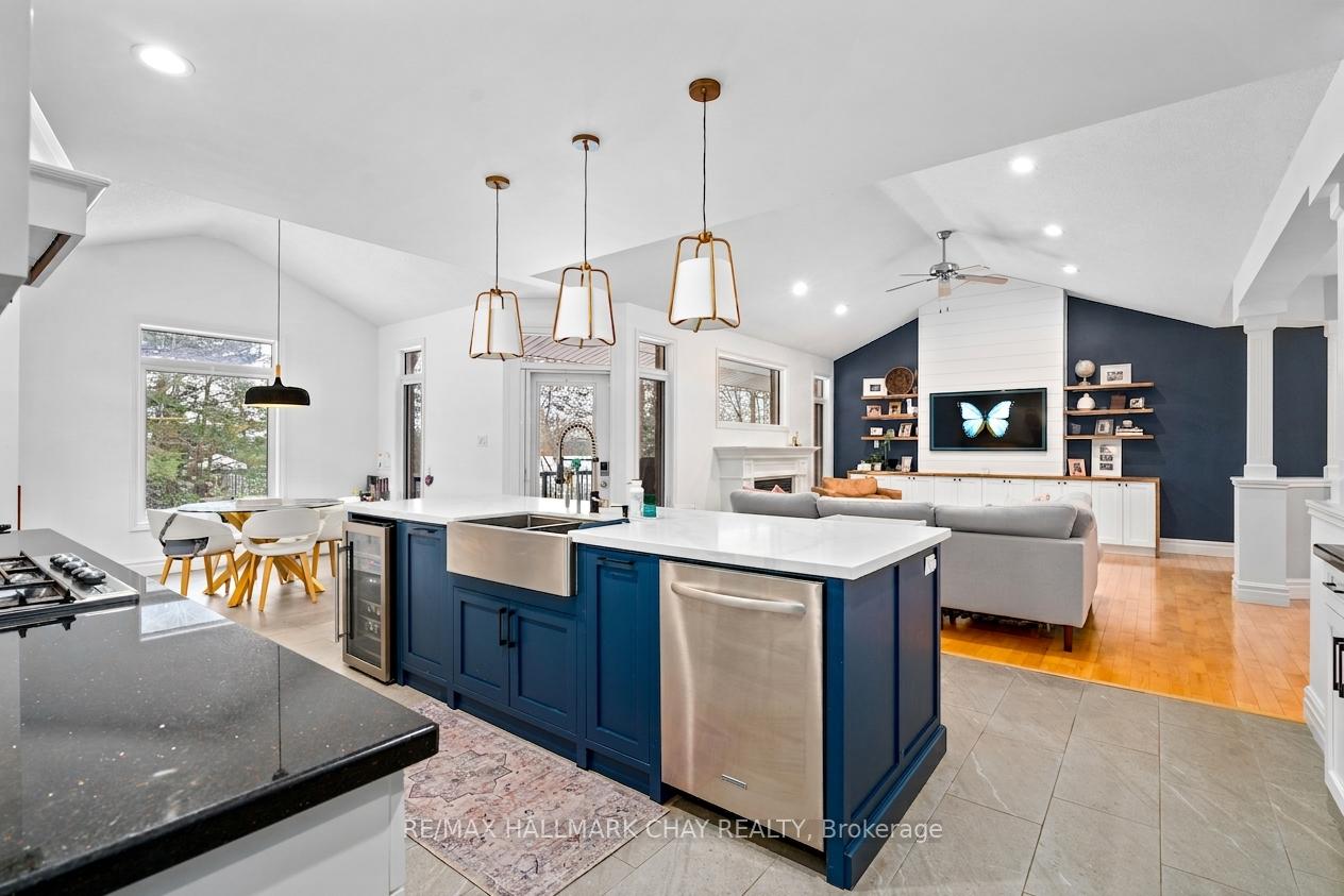 3 Forest Hill Drive