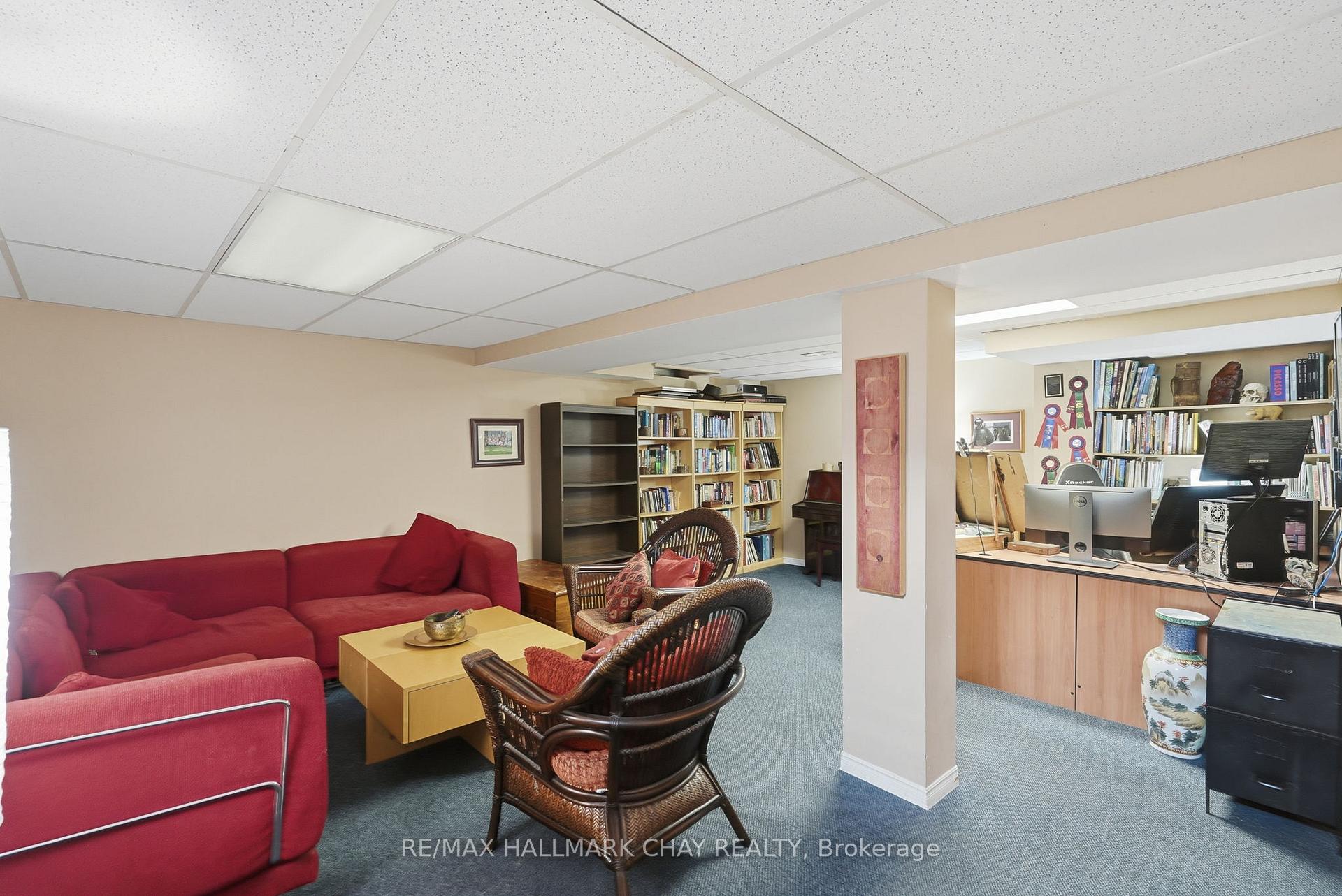 21 Carr Drive