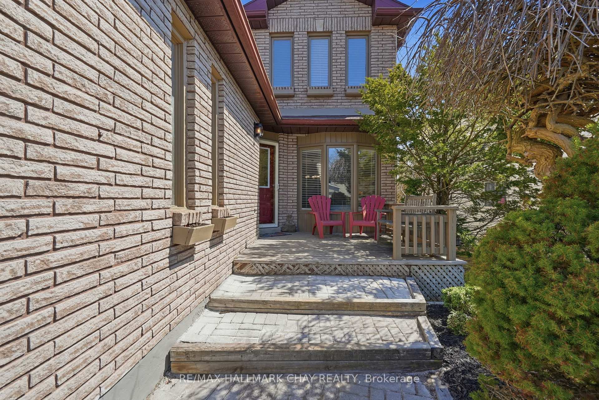 21 Carr Drive