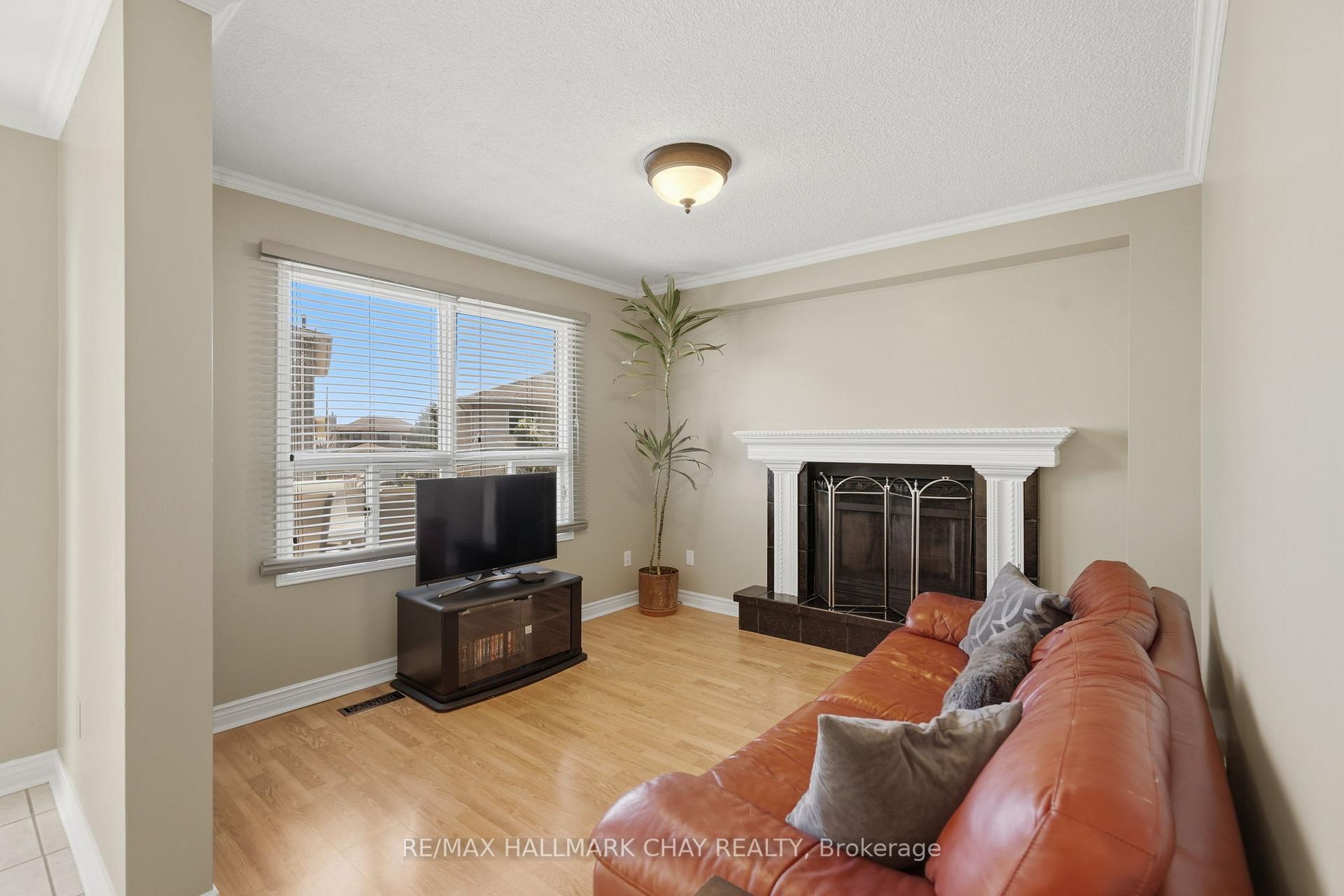 21 Carr Drive