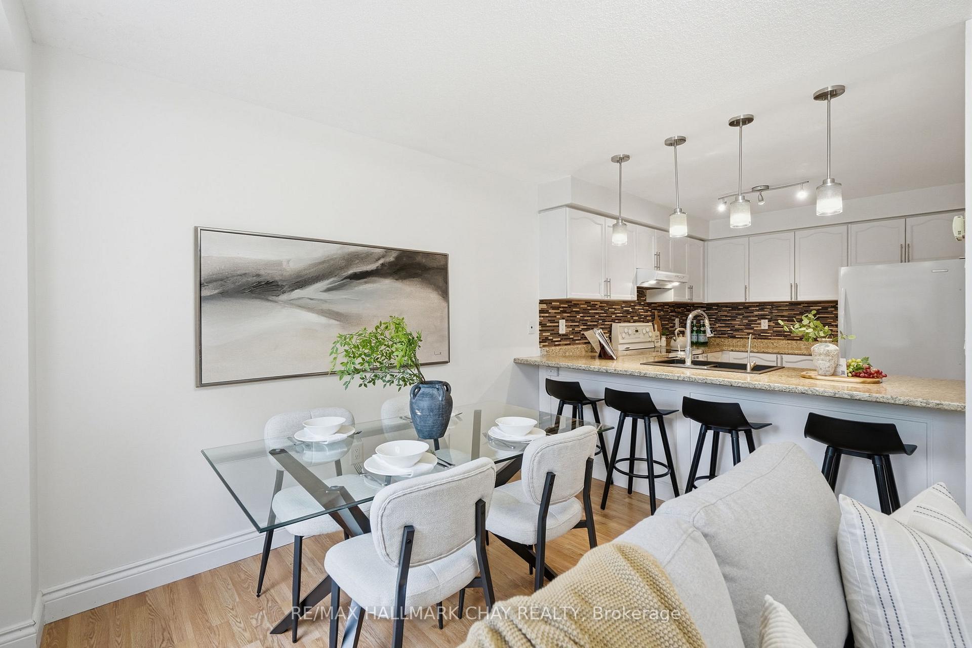 4 Hawthorne Crescent