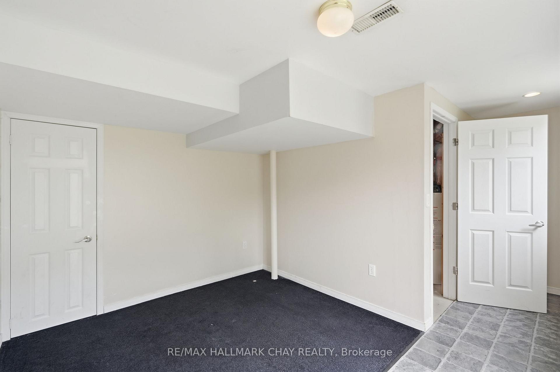 4 Hawthorne Crescent