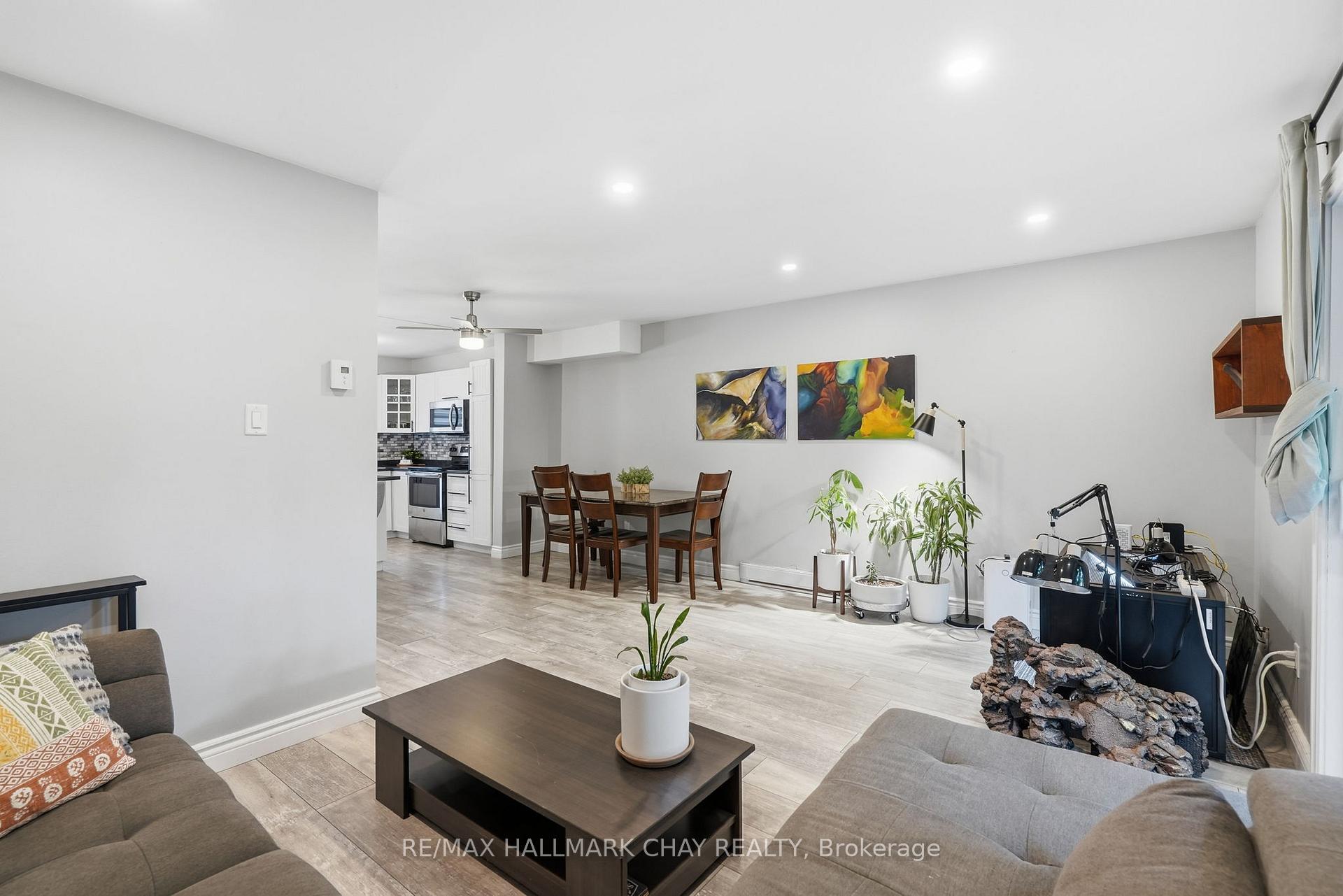 536 Tenth Street