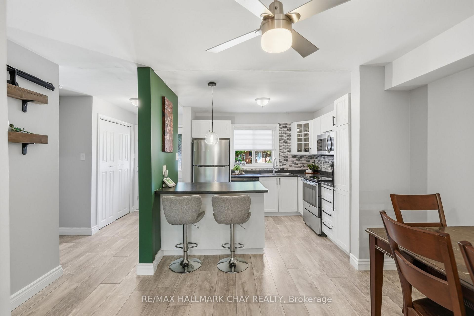 536 Tenth Street