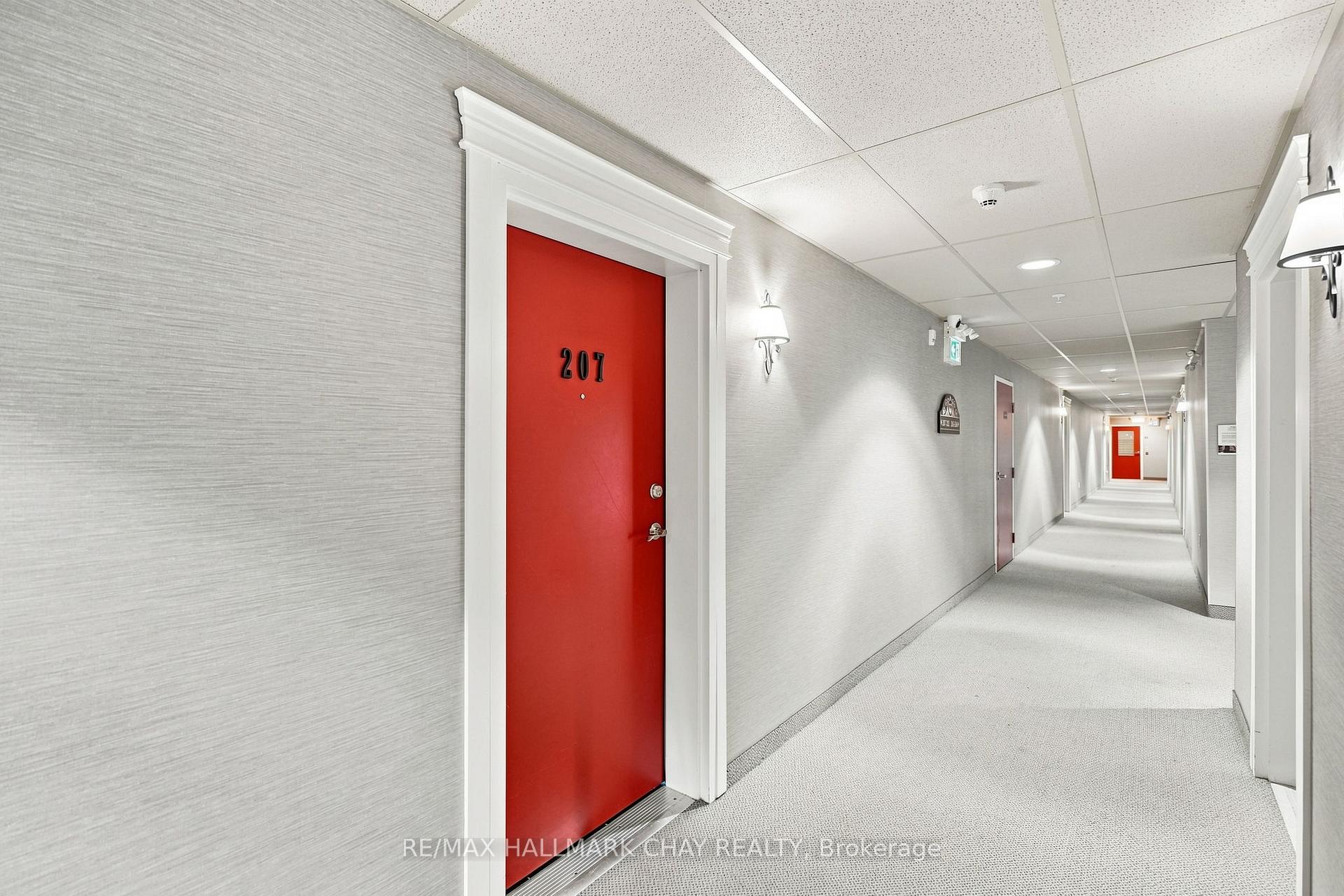 5 Greenwich Street 207