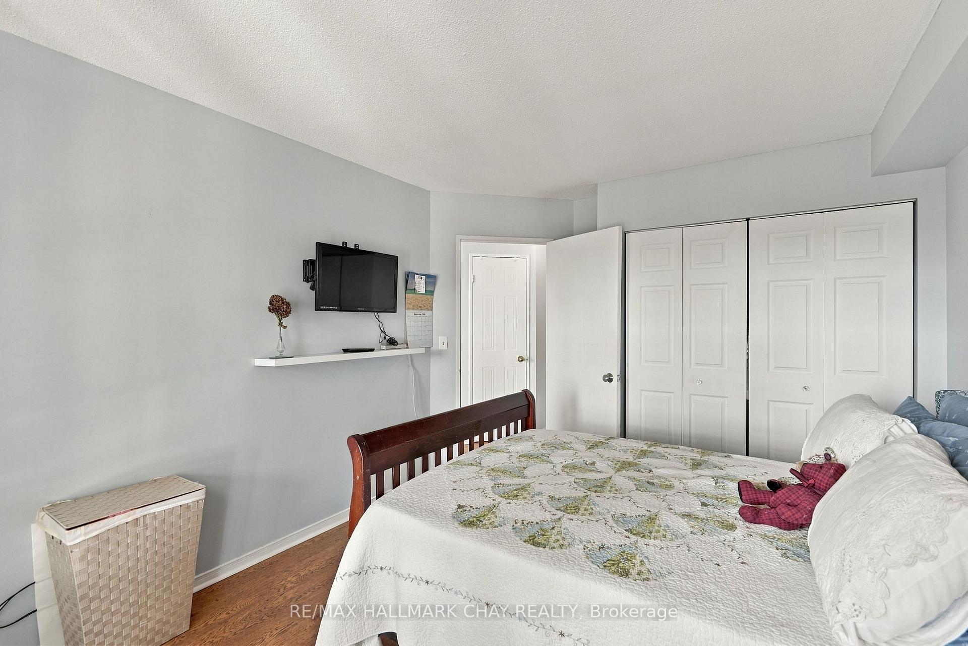 150 Dunlop Street E 710