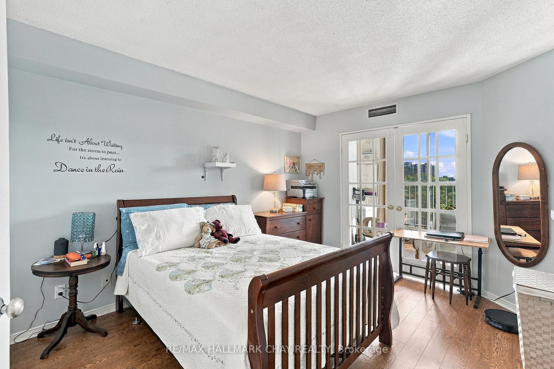 150 Dunlop Street E 710