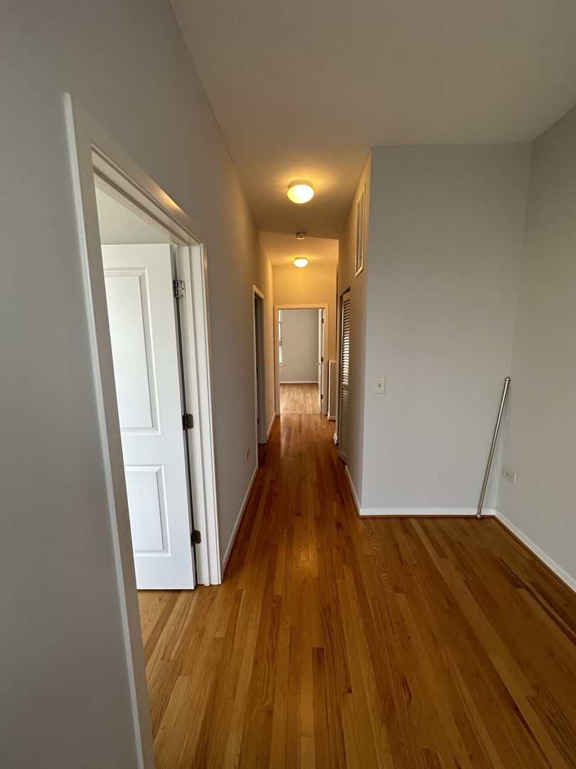 2323 S Wabash Avenue Unit: 7