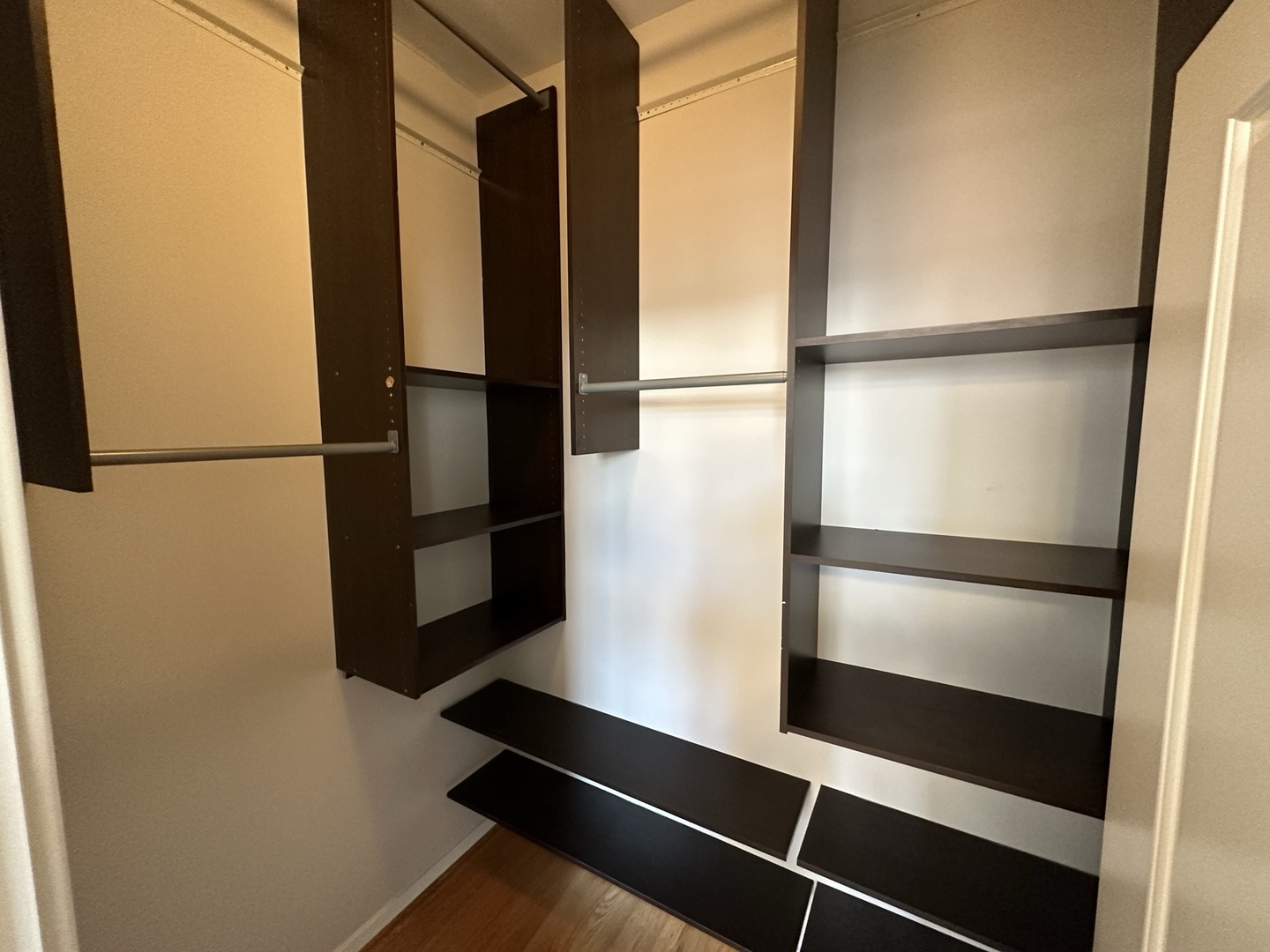 2323 S Wabash Avenue Unit: 7