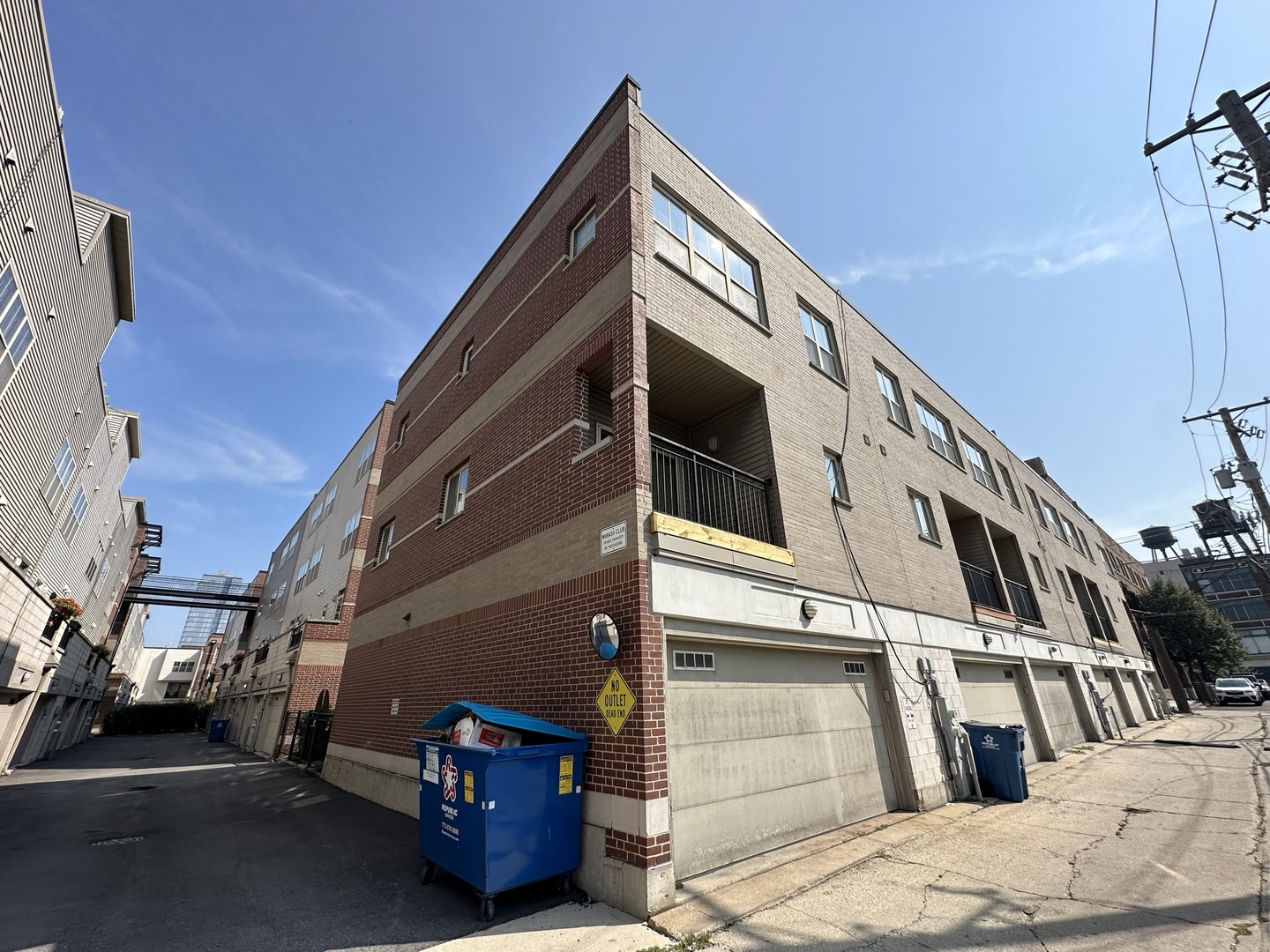 2323 S Wabash Avenue Unit: 7