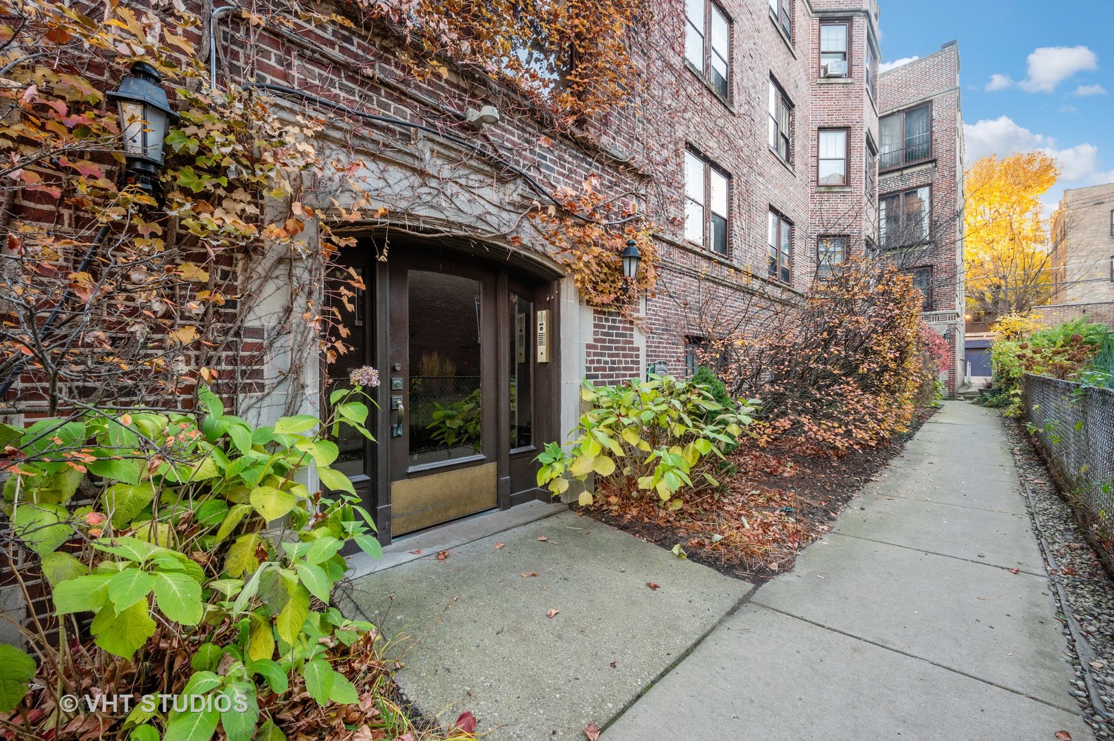 814 Michigan Avenue Unit: 3E