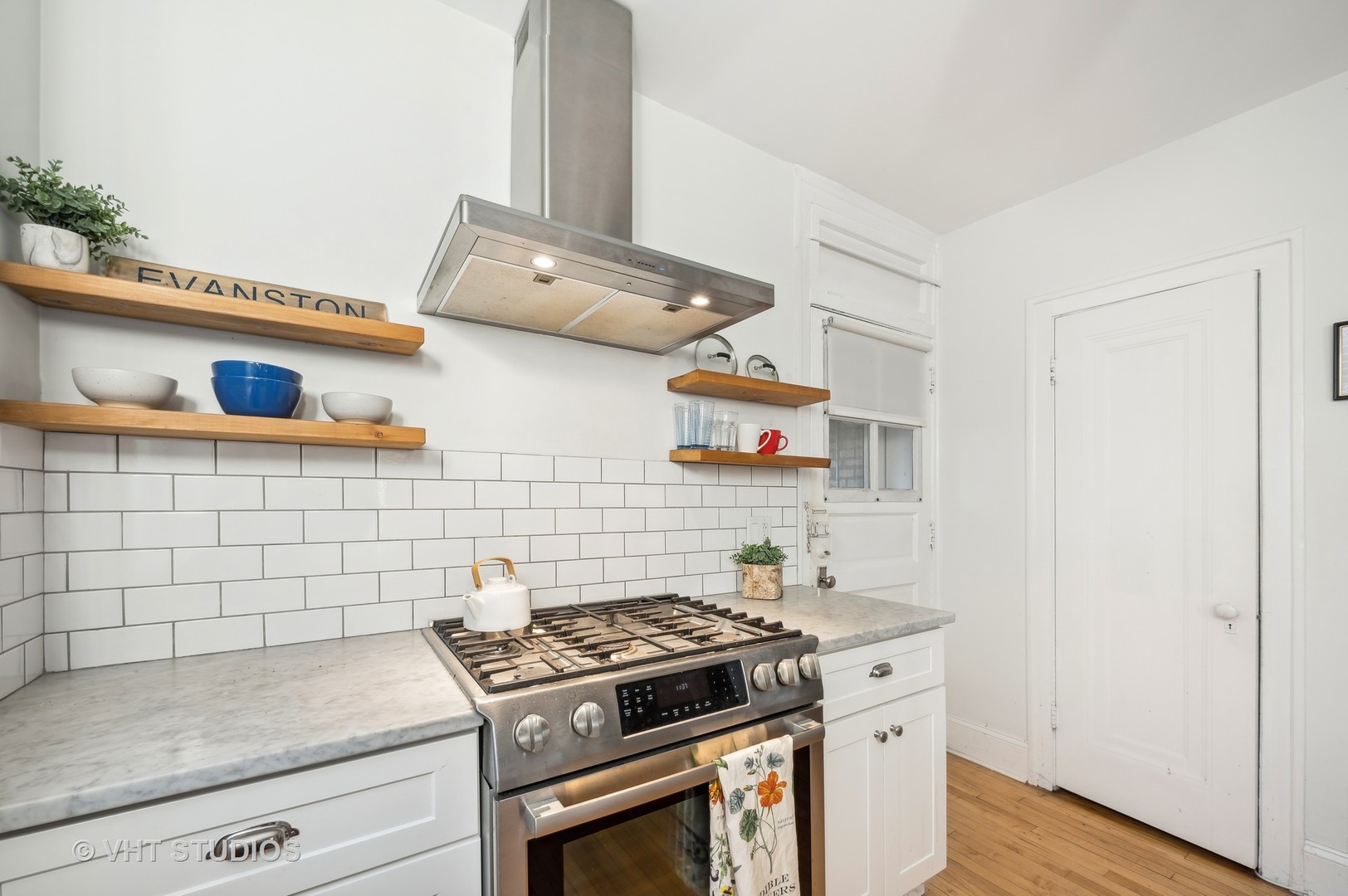 814 Michigan Avenue Unit: 3E