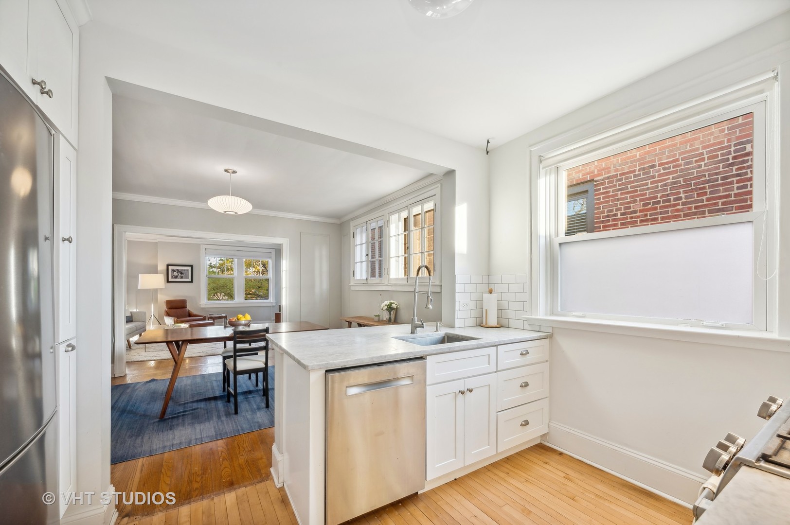 814 Michigan Avenue Unit: 3E