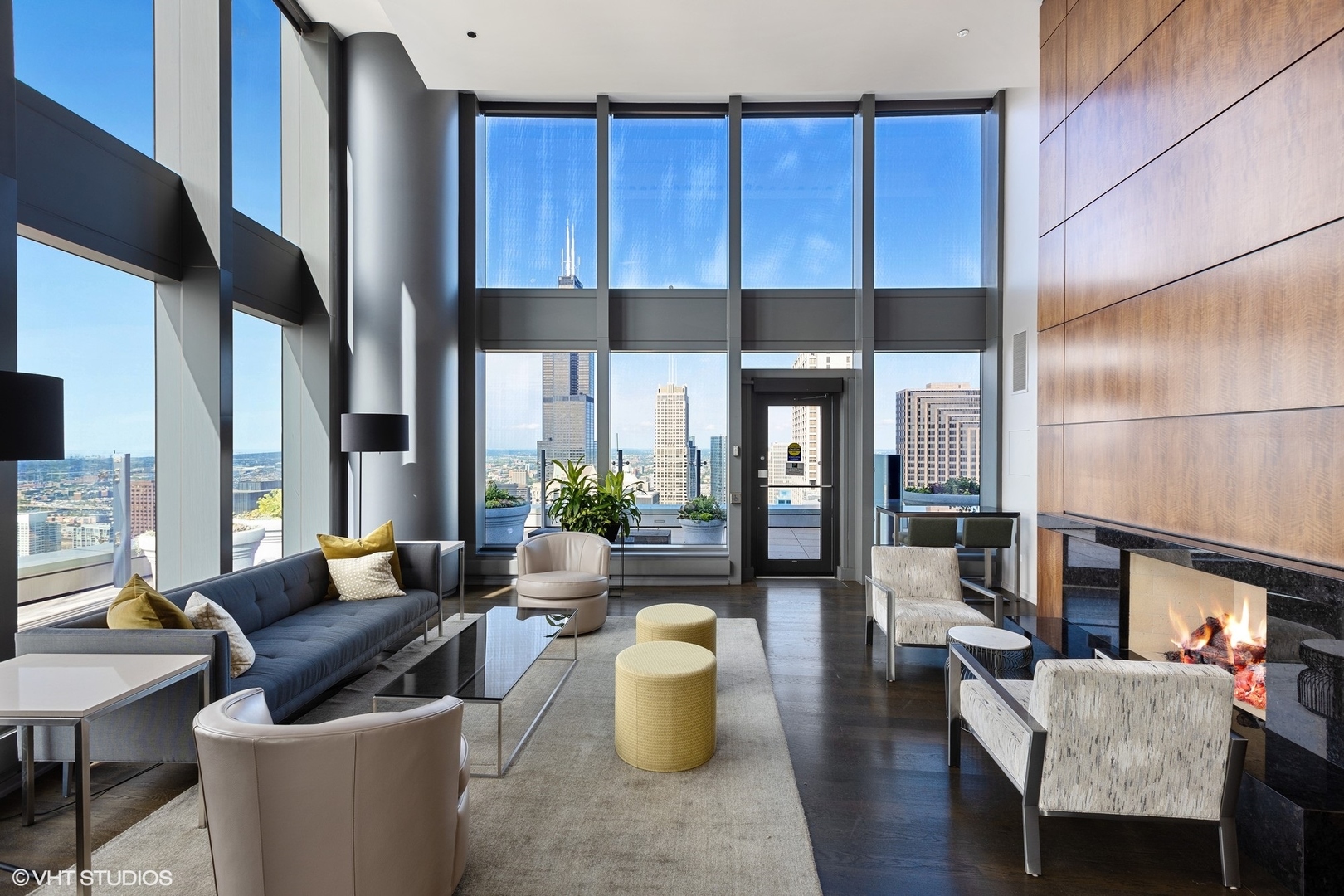 60 E MONROE Street Unit: 3304