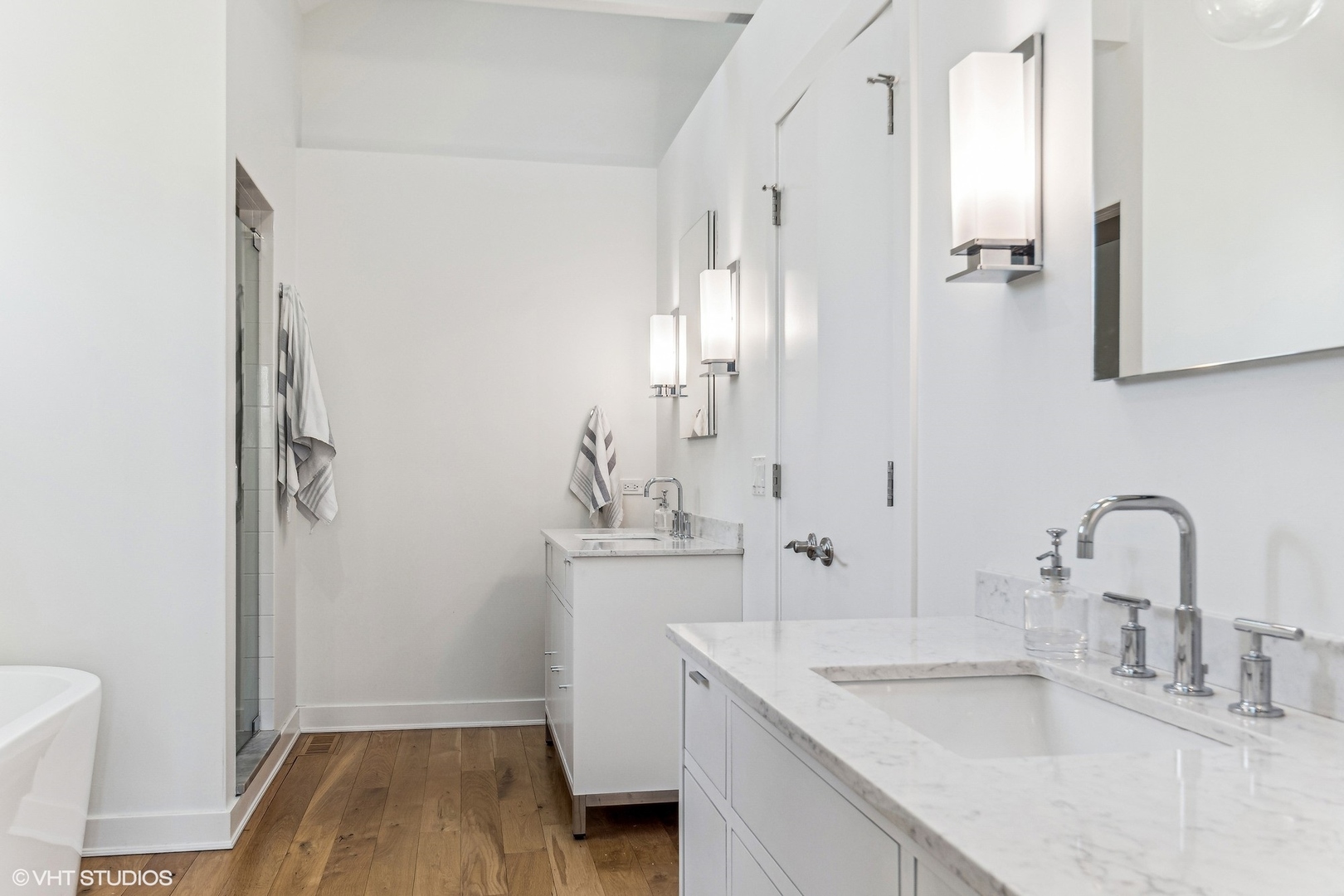 820 S Green Bay Road