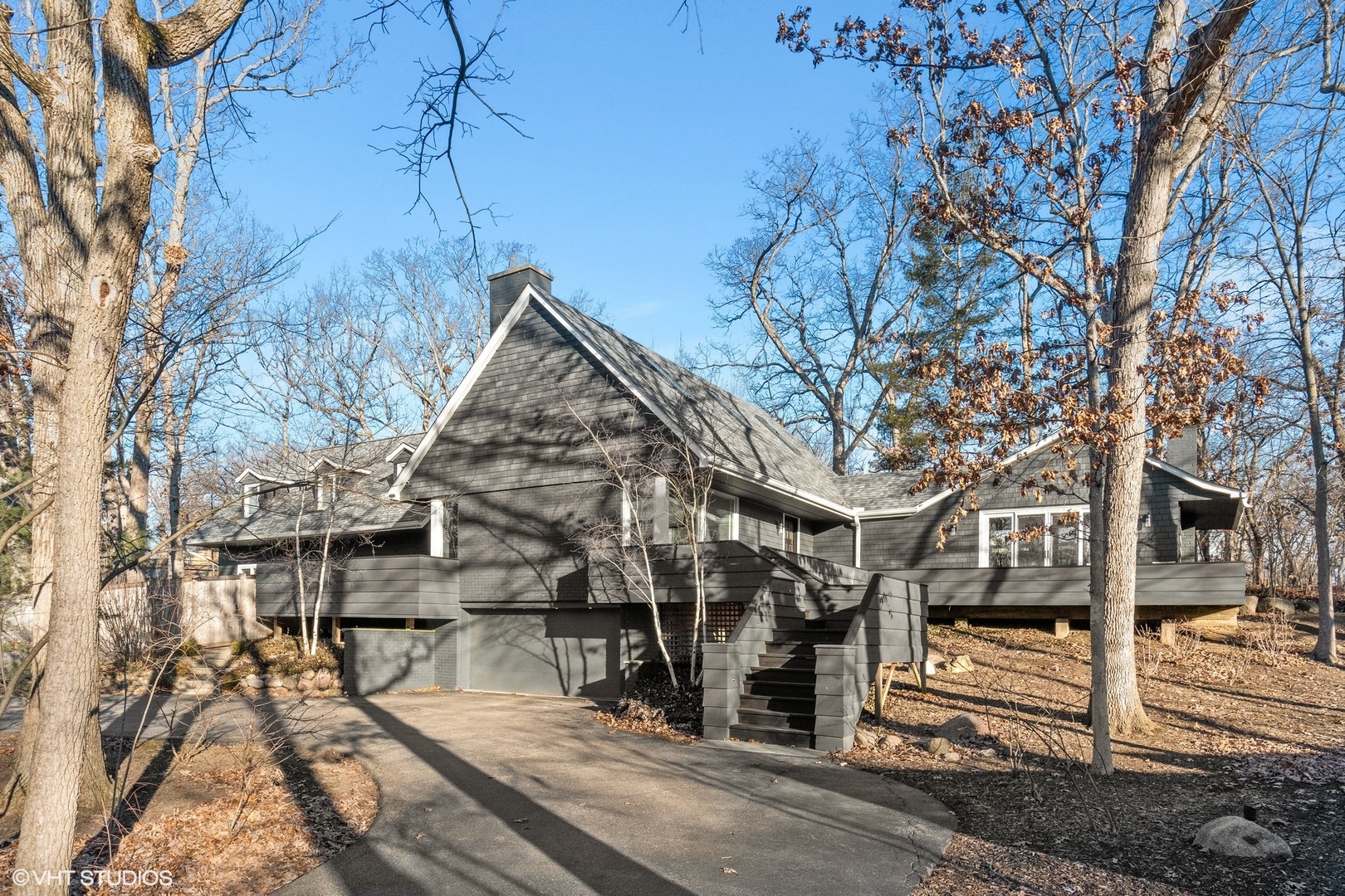 820 S Green Bay Road