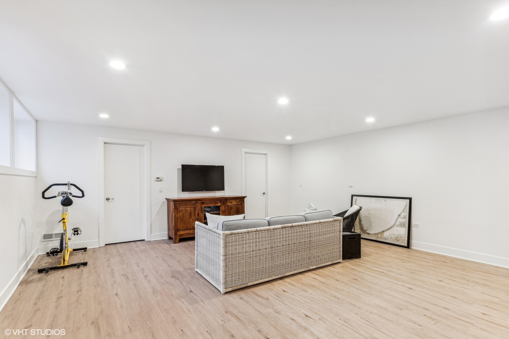 820 S Green Bay Road