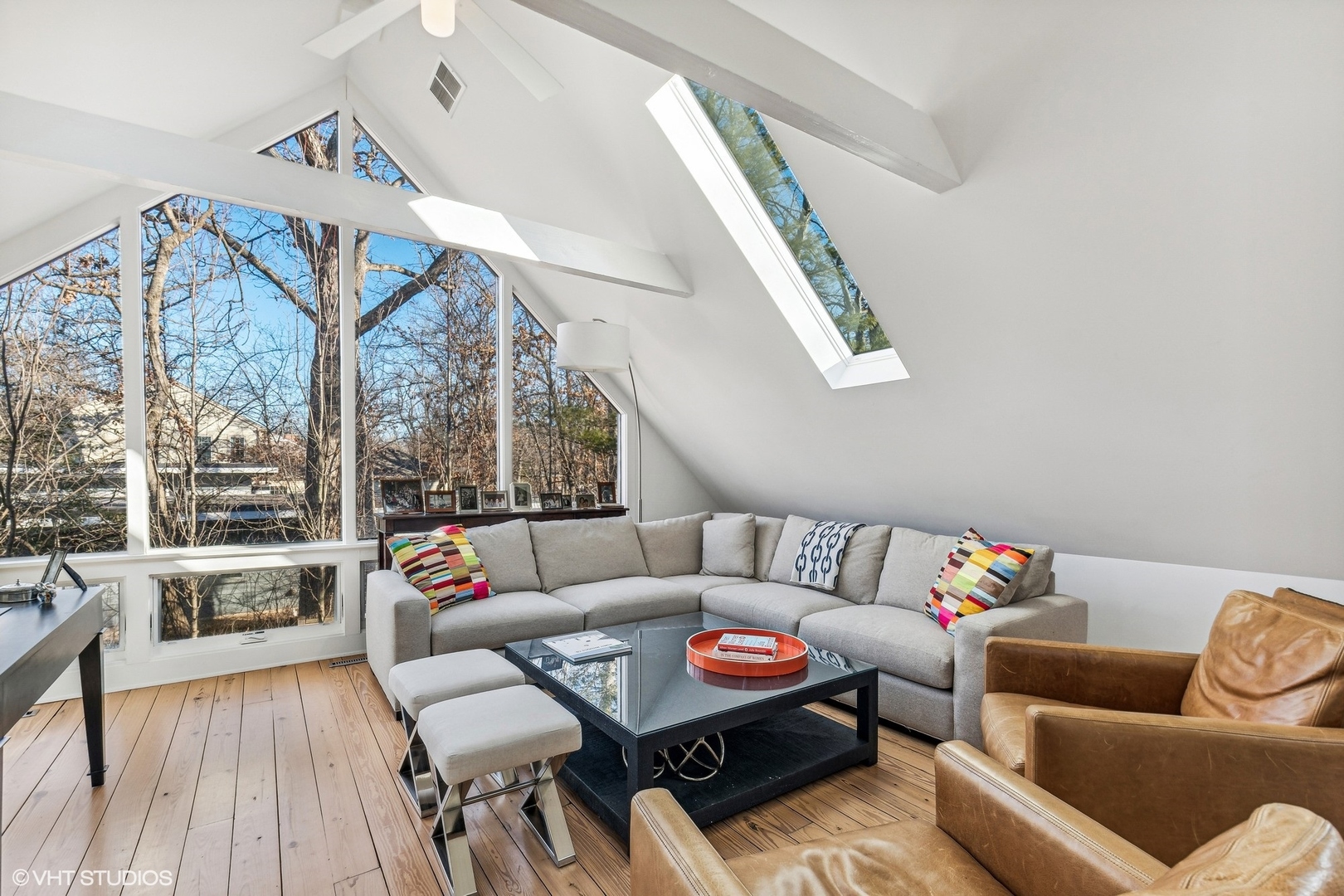 820 S Green Bay Road