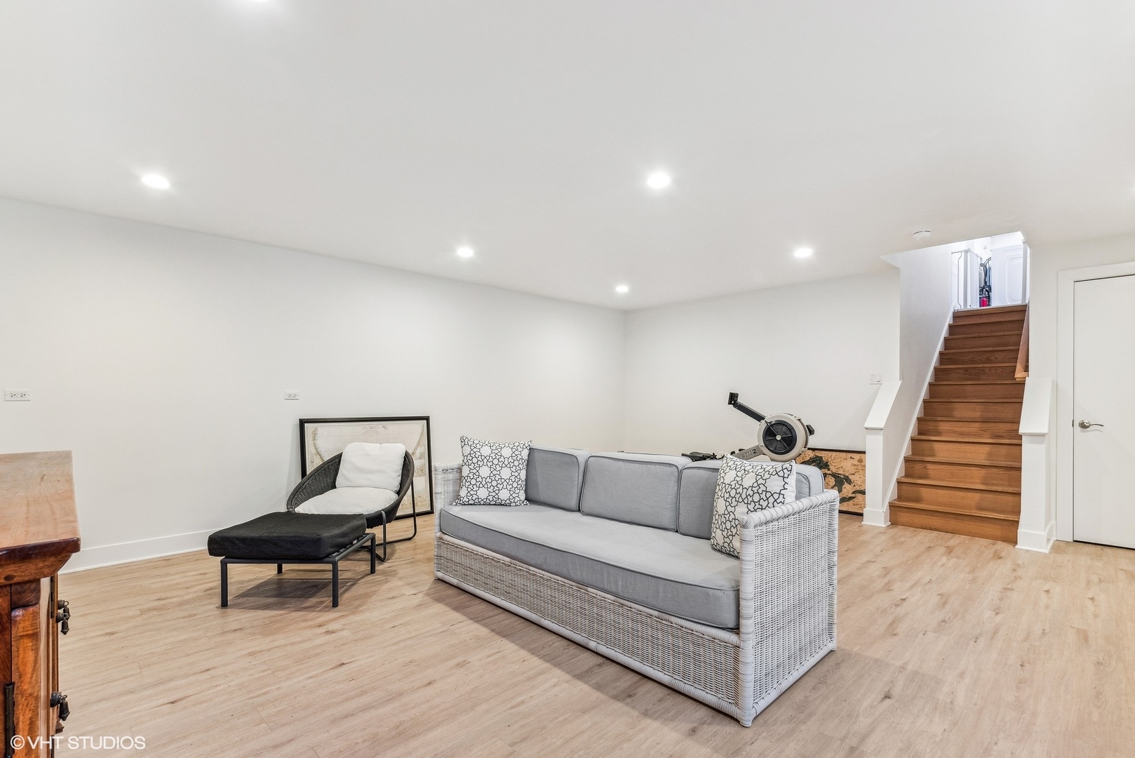 820 S Green Bay Road