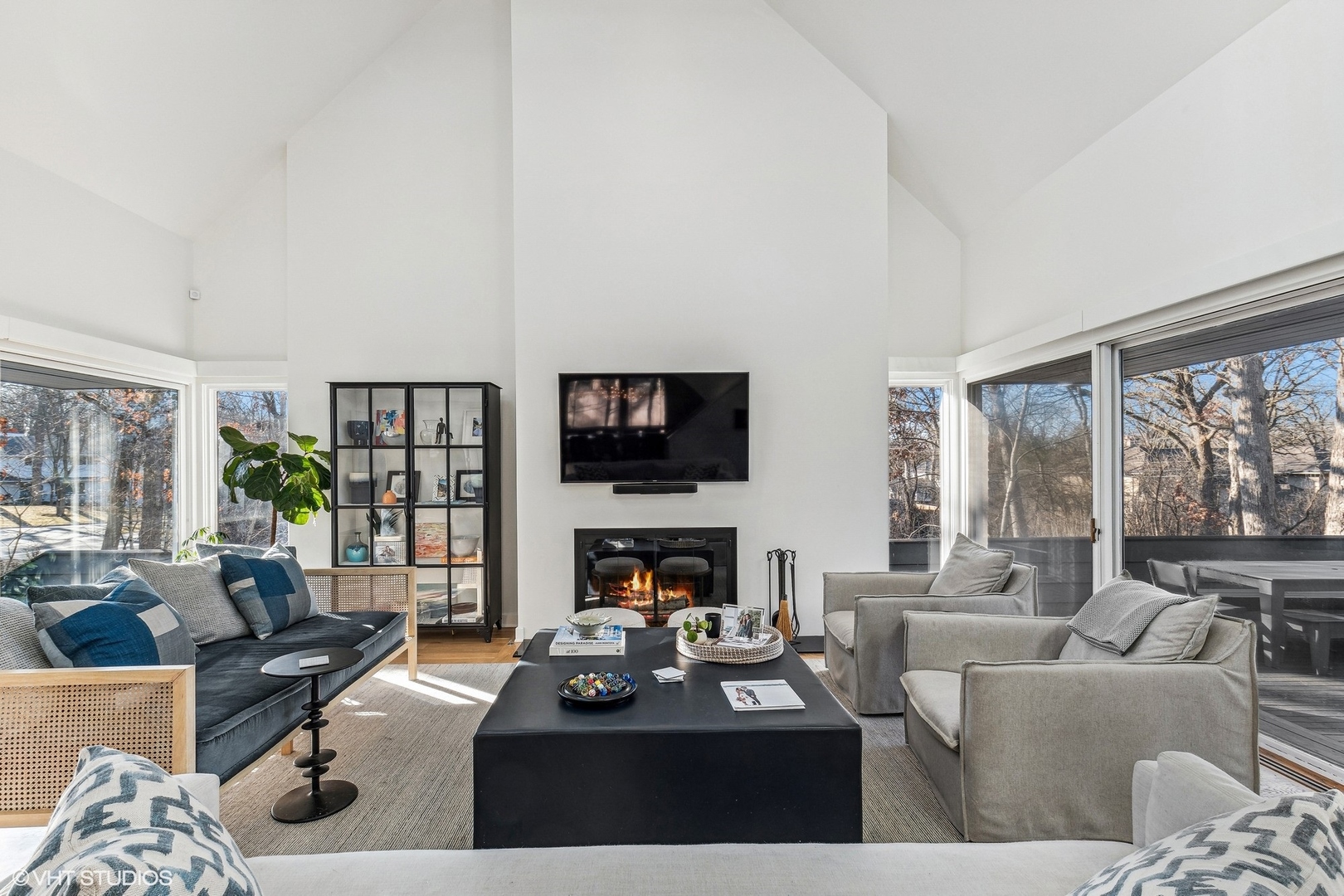 820 S Green Bay Road