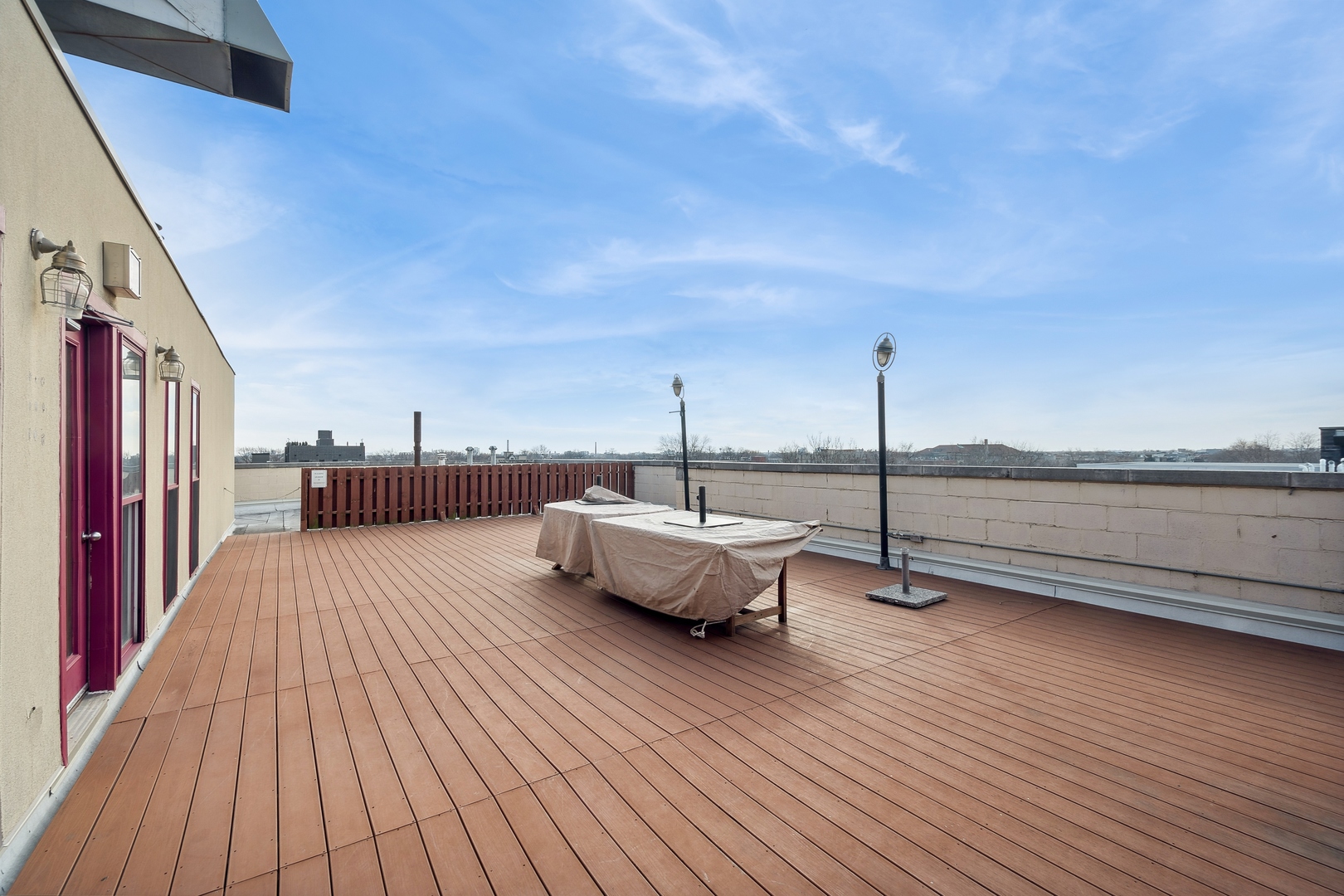 1645 W School Street Unit: 311