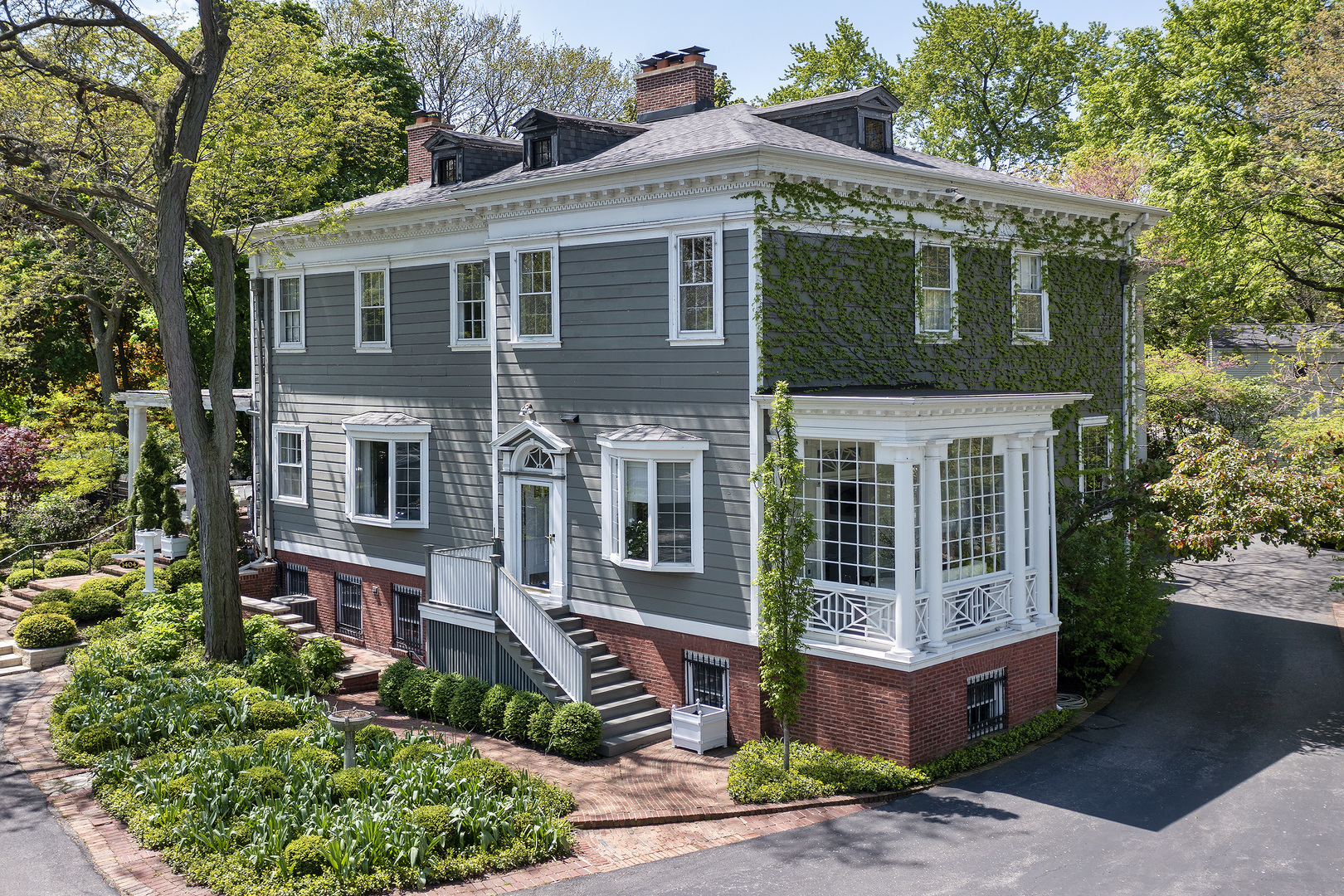 1404 Oak Avenue Unit: 0