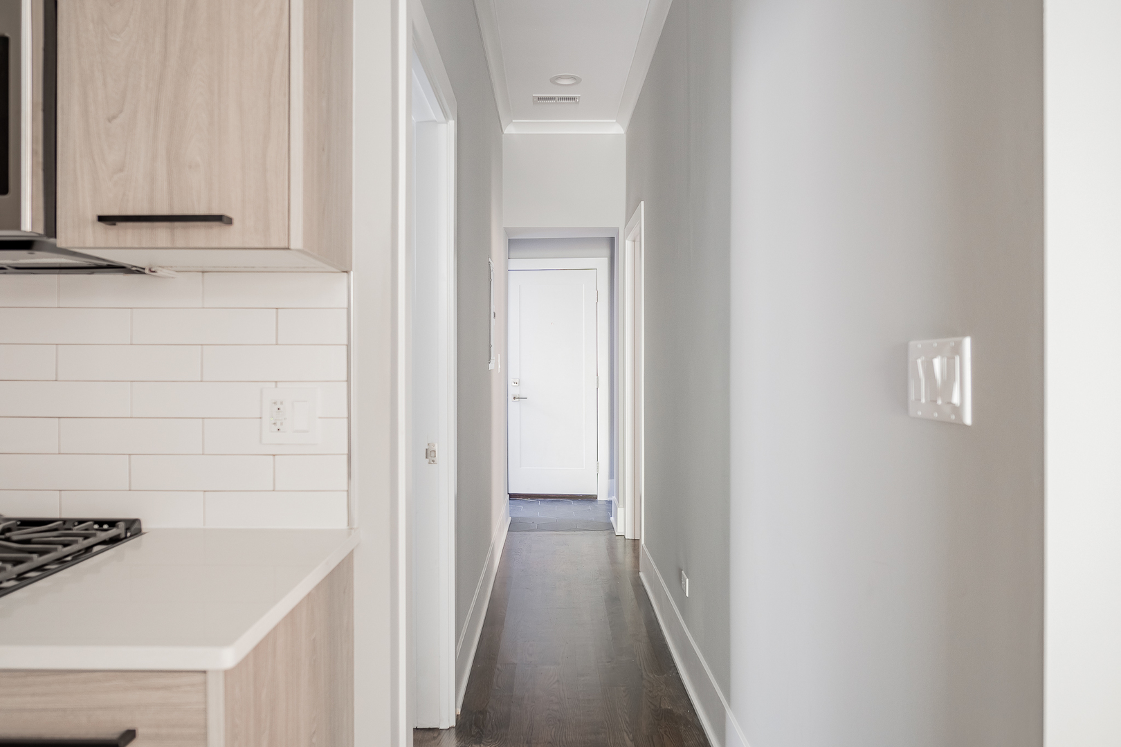 1472 W ERIE Street Unit: 2F