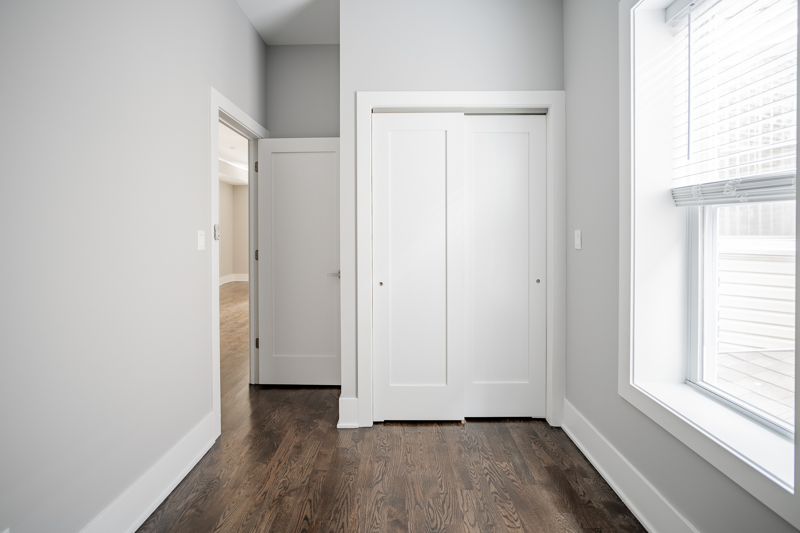 1472 W ERIE Street Unit: 2F