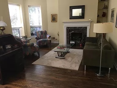 636 W GRACE Street Unit: 2W