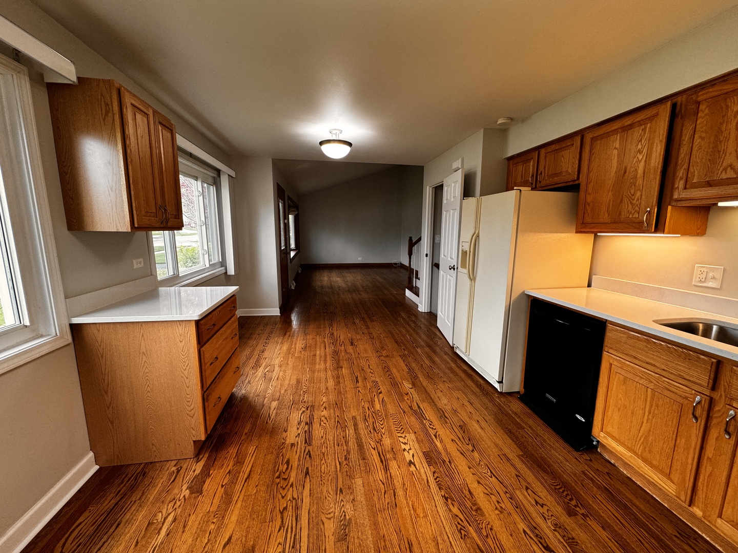 1049 S Norbury Avenue