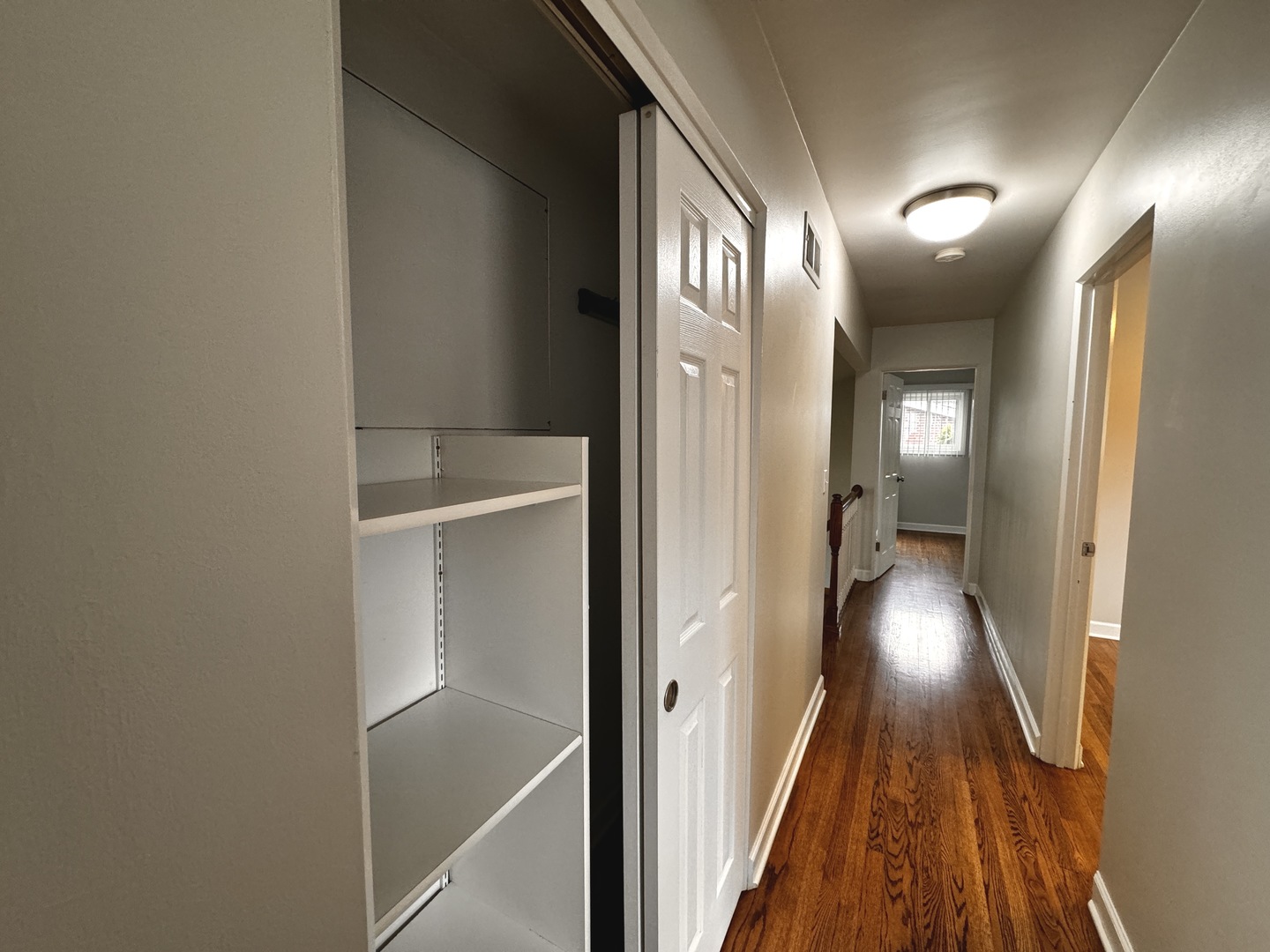 1049 S Norbury Avenue