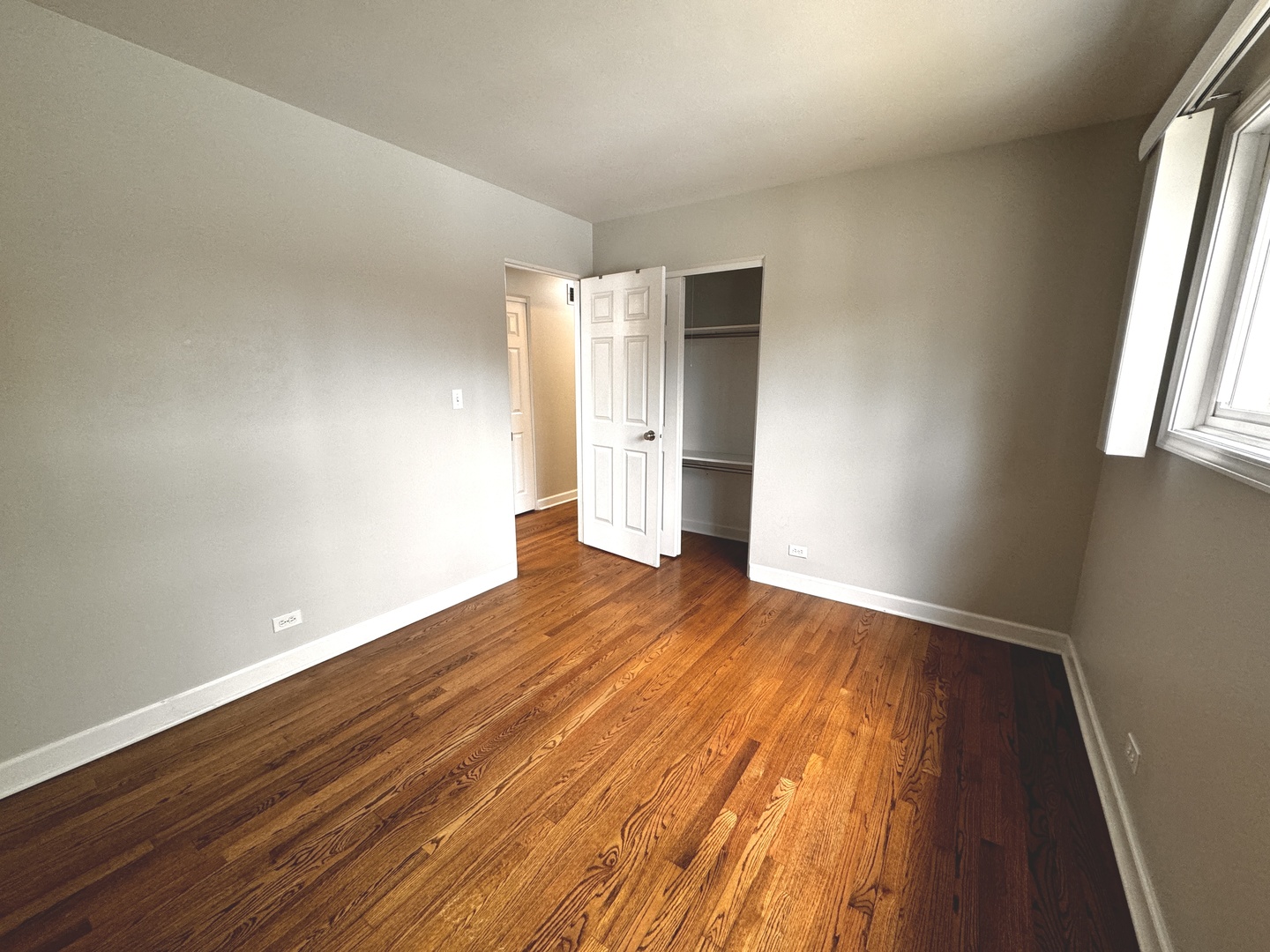 1049 S Norbury Avenue